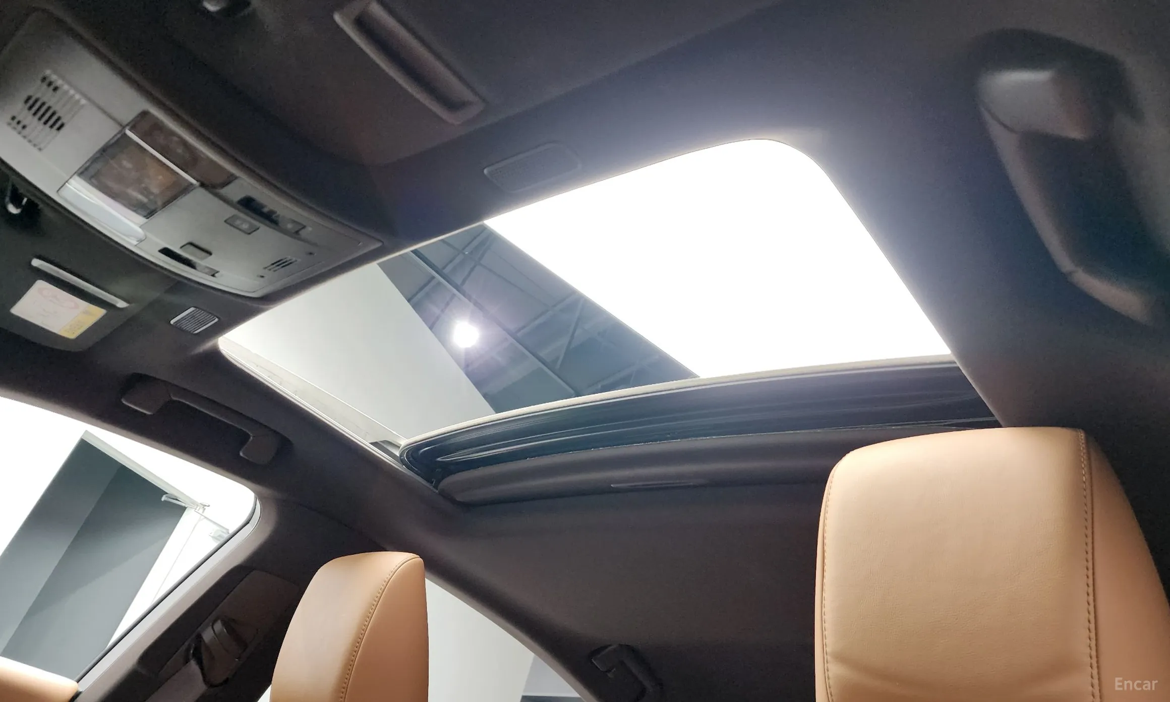 Lexus ES300h 7th Generation превью 18