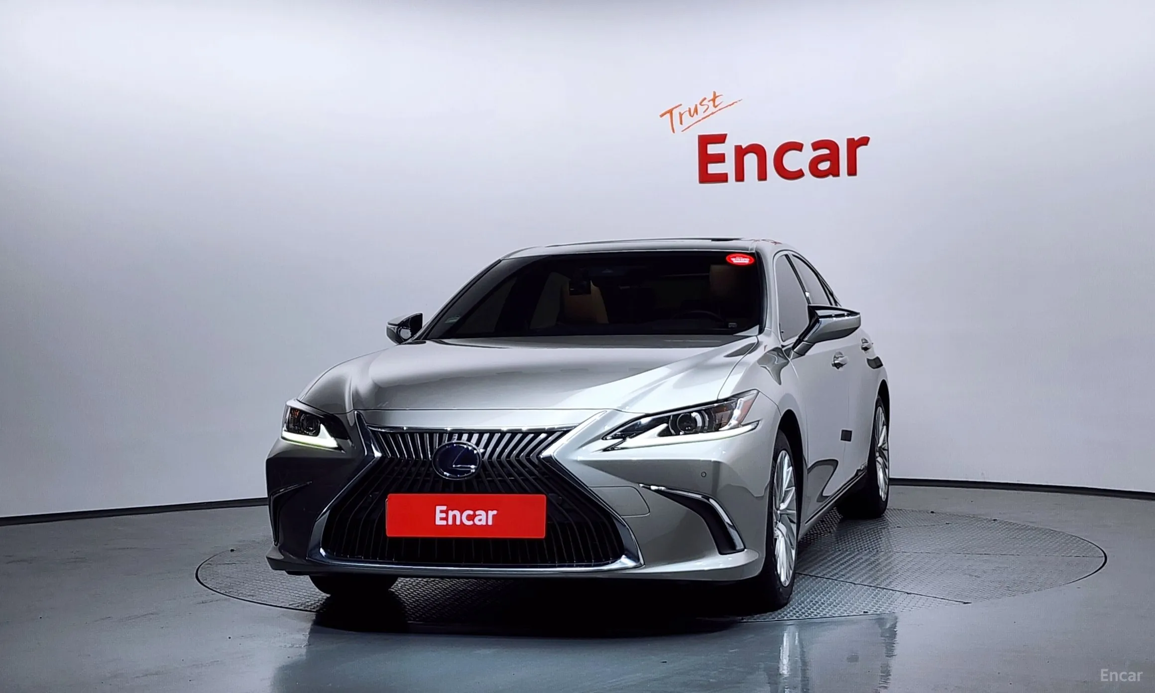 Lexus ES300h 7th Generation превью 3
