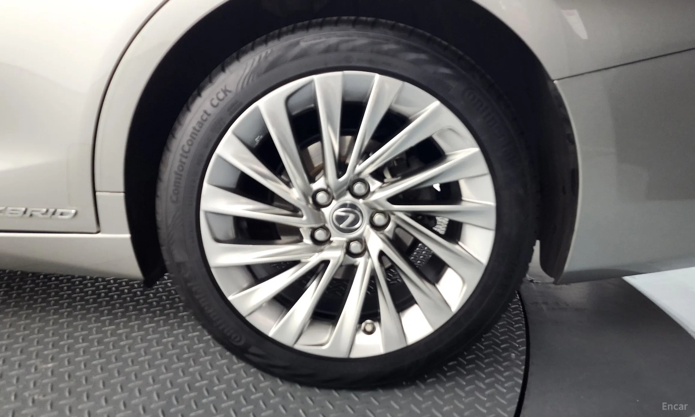 Lexus ES300h 7th Generation превью 5