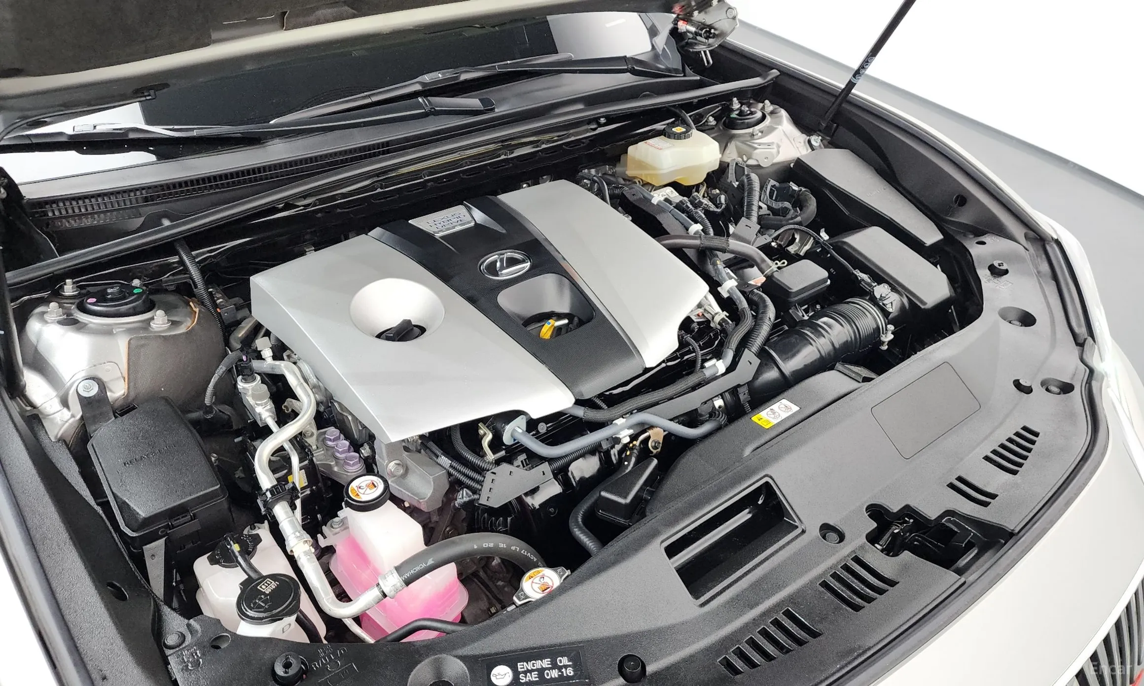 Lexus ES300h 7th Generation превью 6