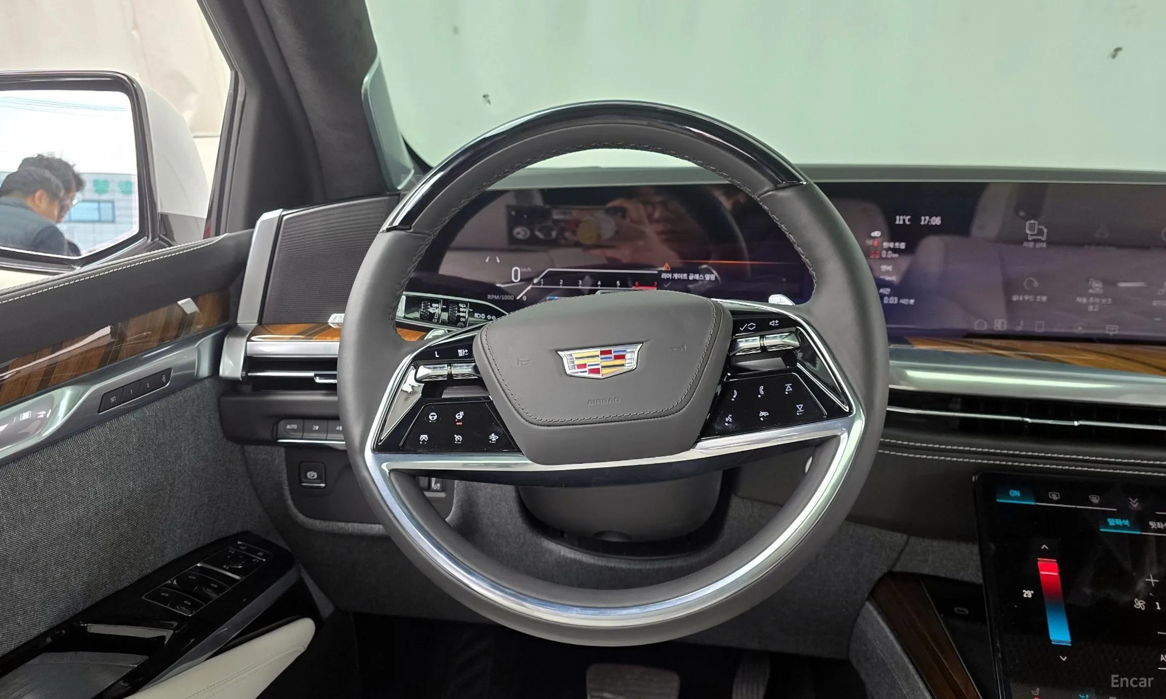Cadillac Escalade 5th Generation превью 13