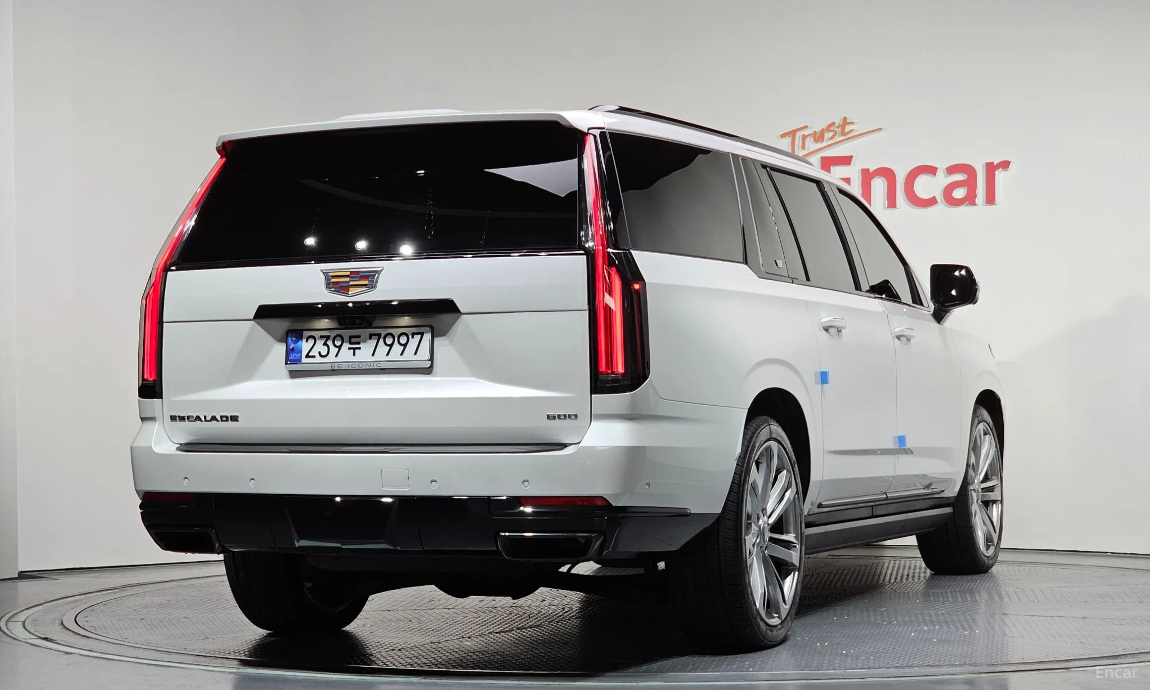 Cadillac Escalade 5th Generation