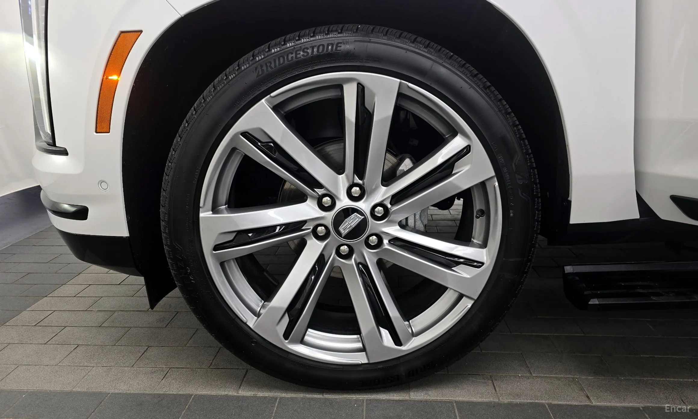 Cadillac Escalade 5th Generation превью 5