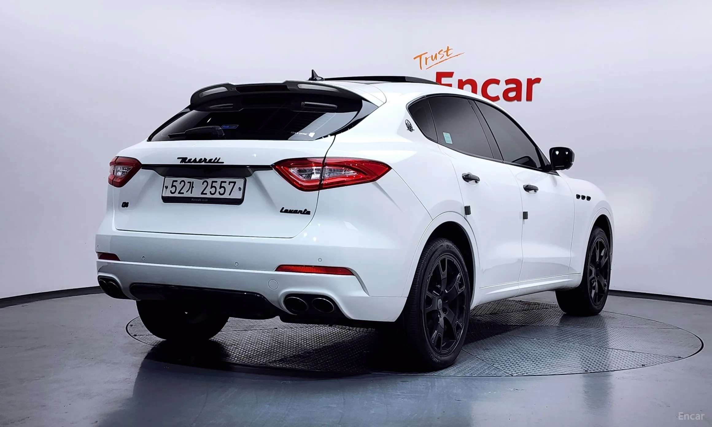 Maserati Levante превью 2
