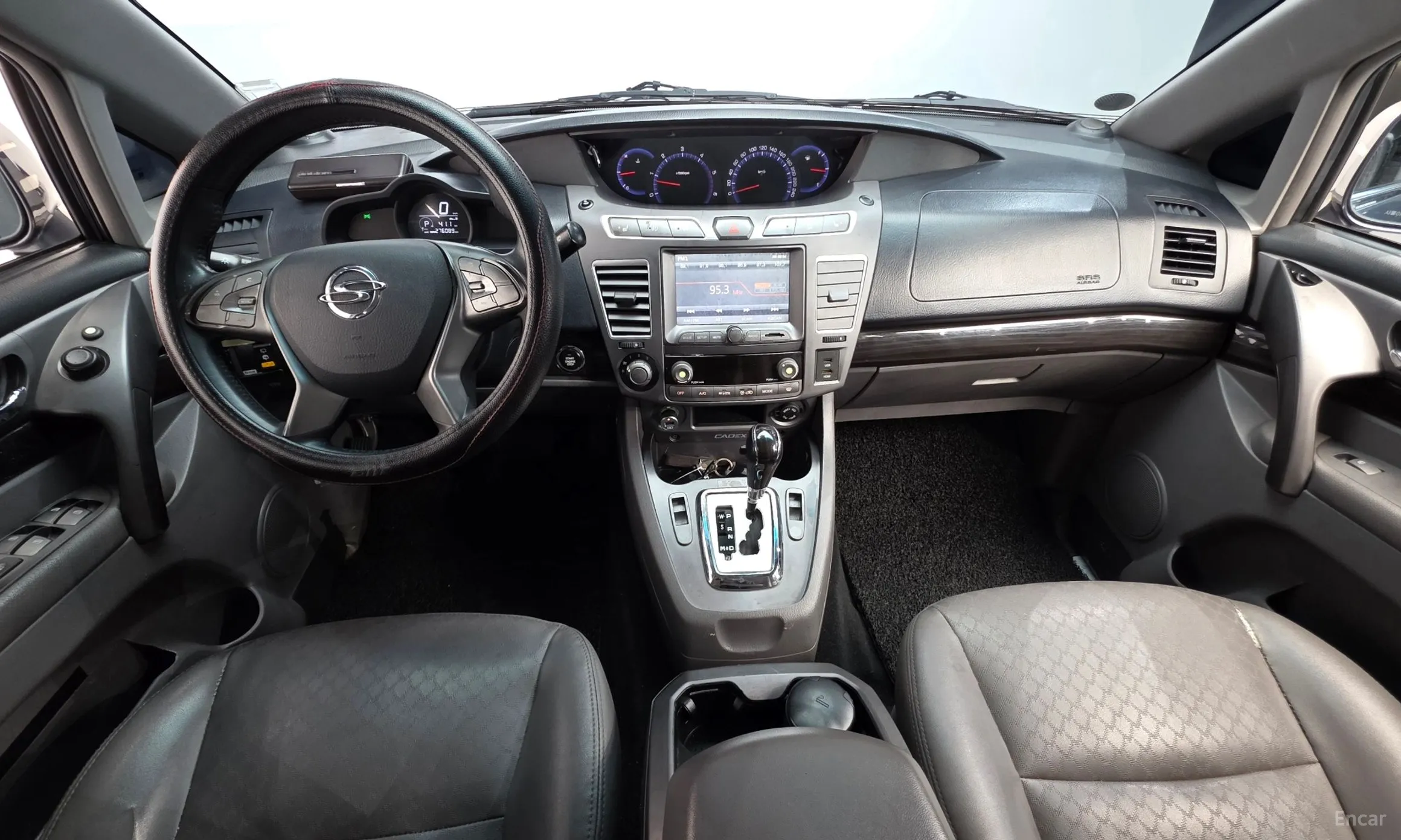KG Mobility (SsangYong) Korando Turismo превью 7