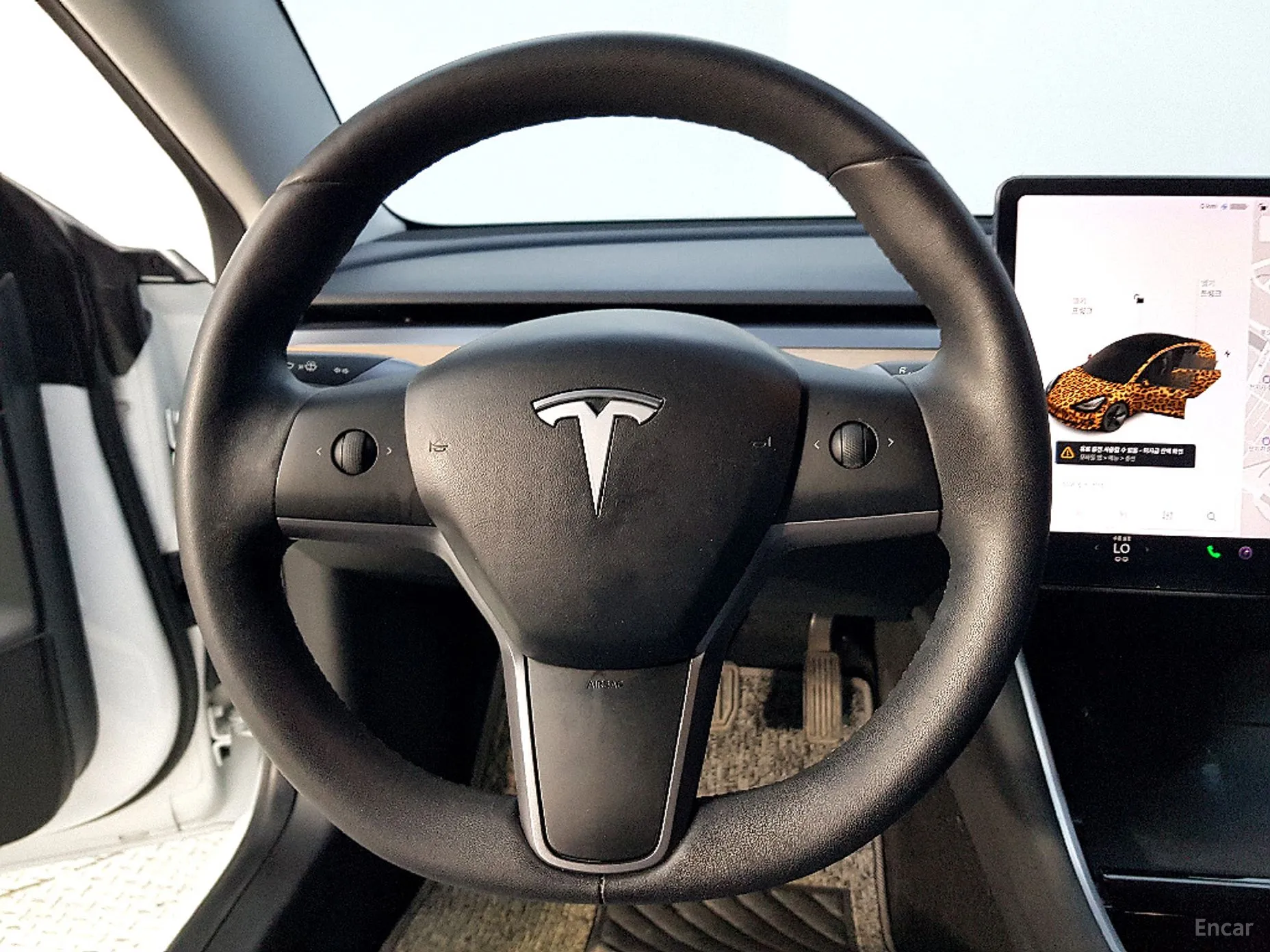 Tesla Model 3 превью 12