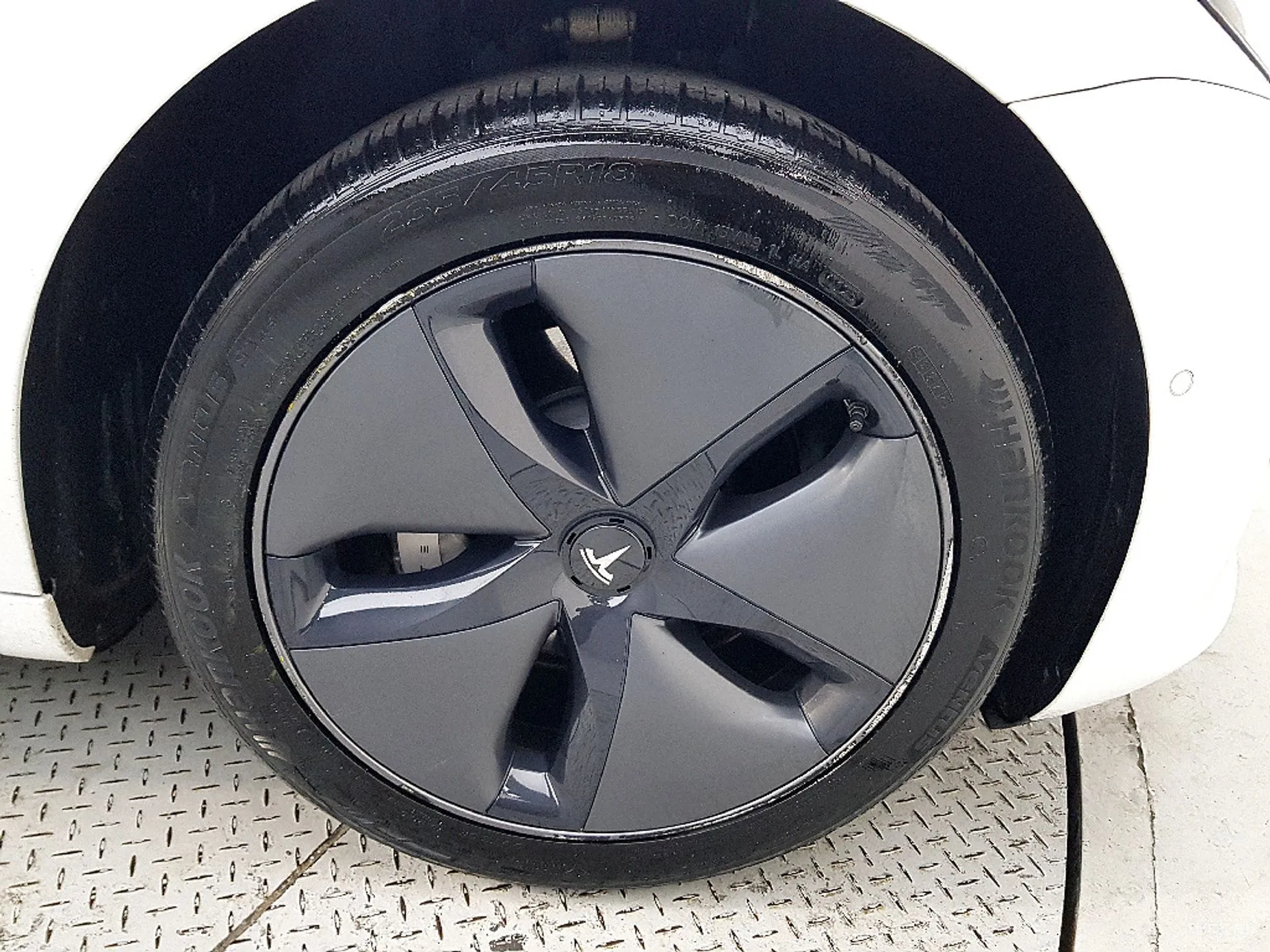Tesla Model 3 превью 20