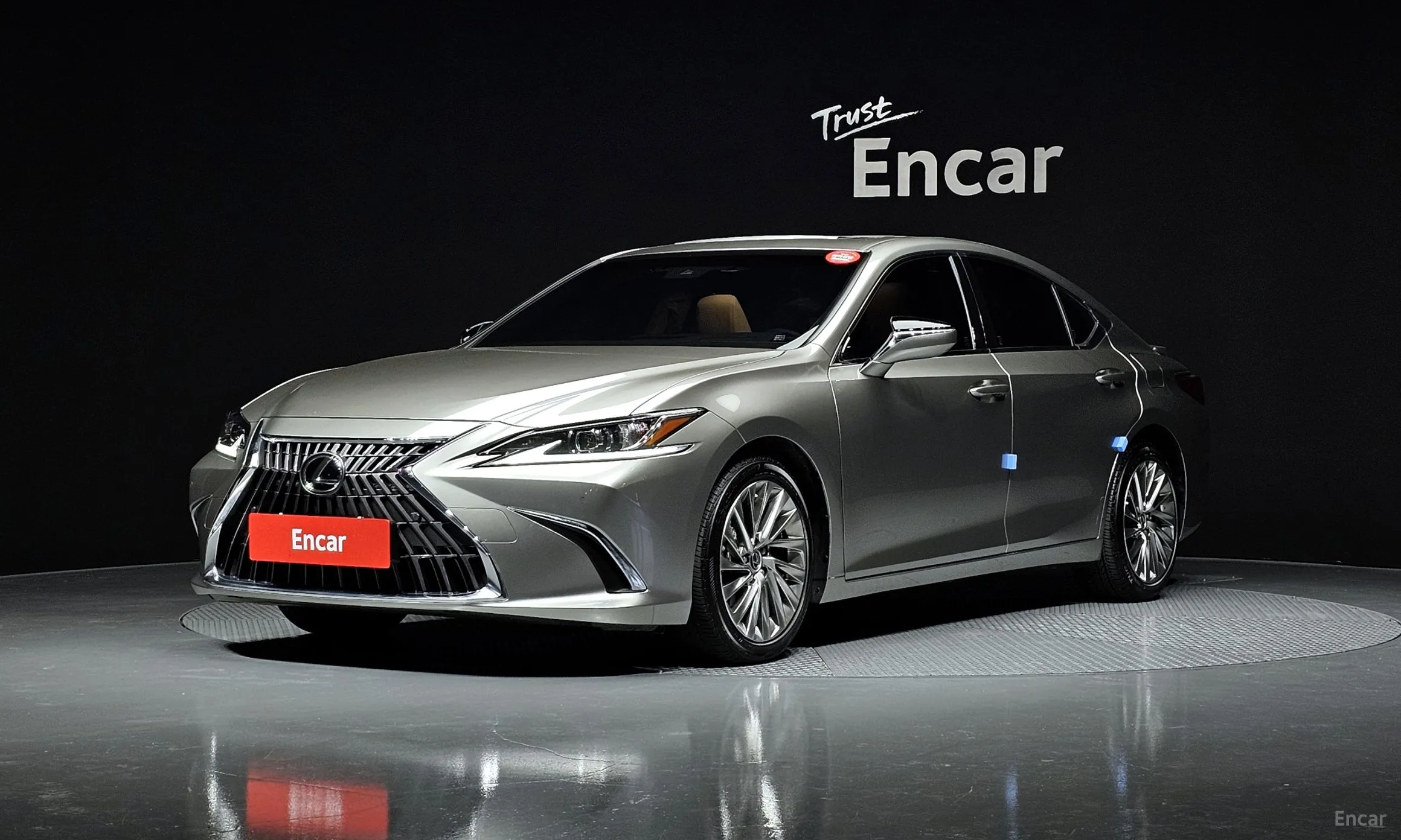 ES300h 7th Generation
