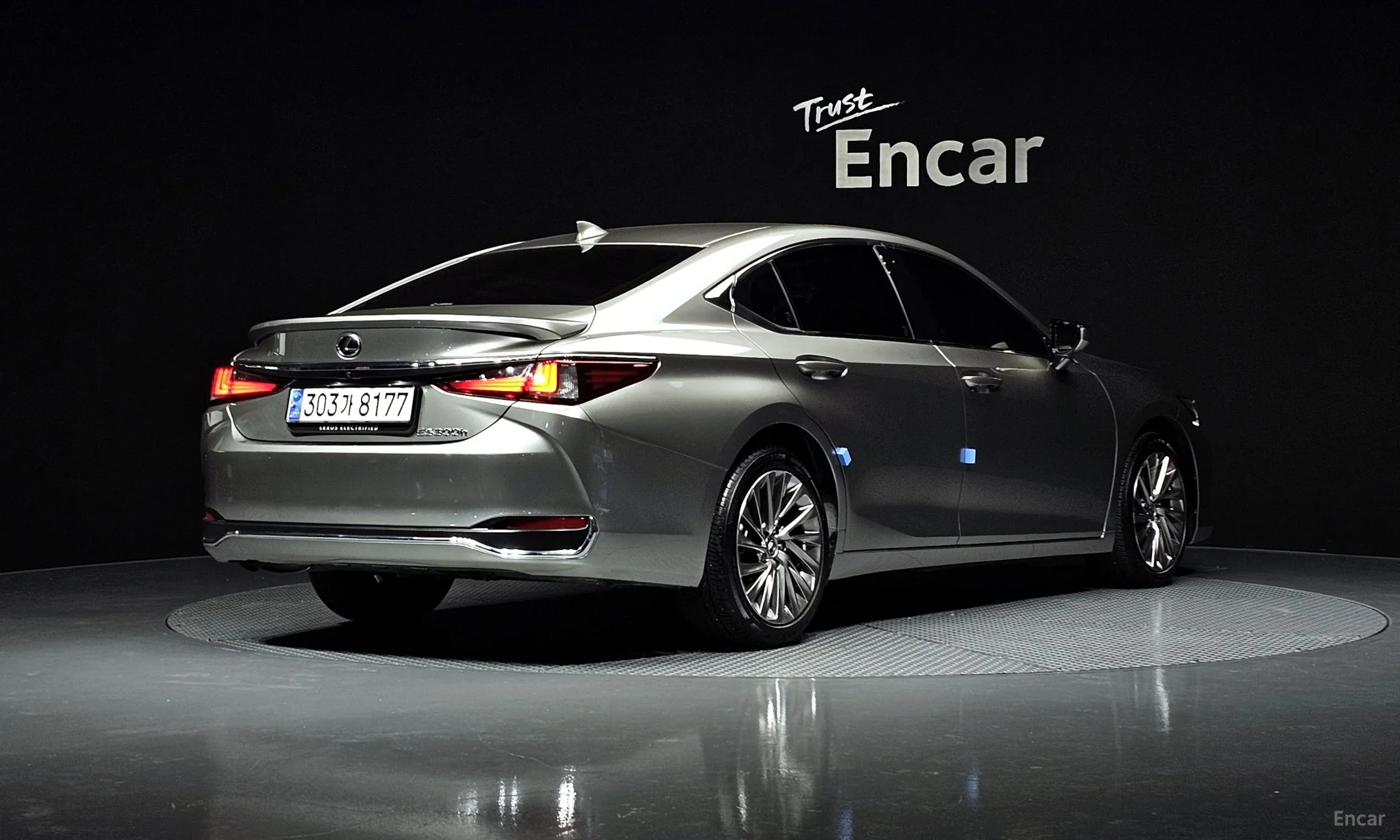 Lexus ES300h 7th Generation превью 2