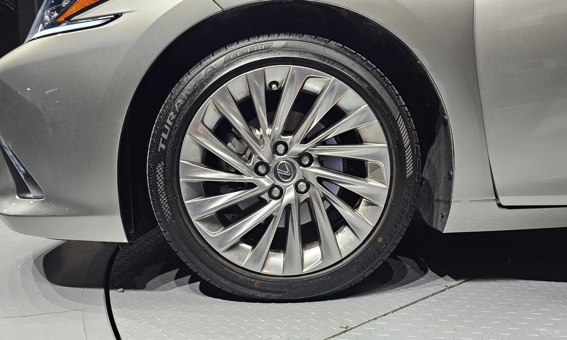 Lexus ES300h 7th Generation превью 5