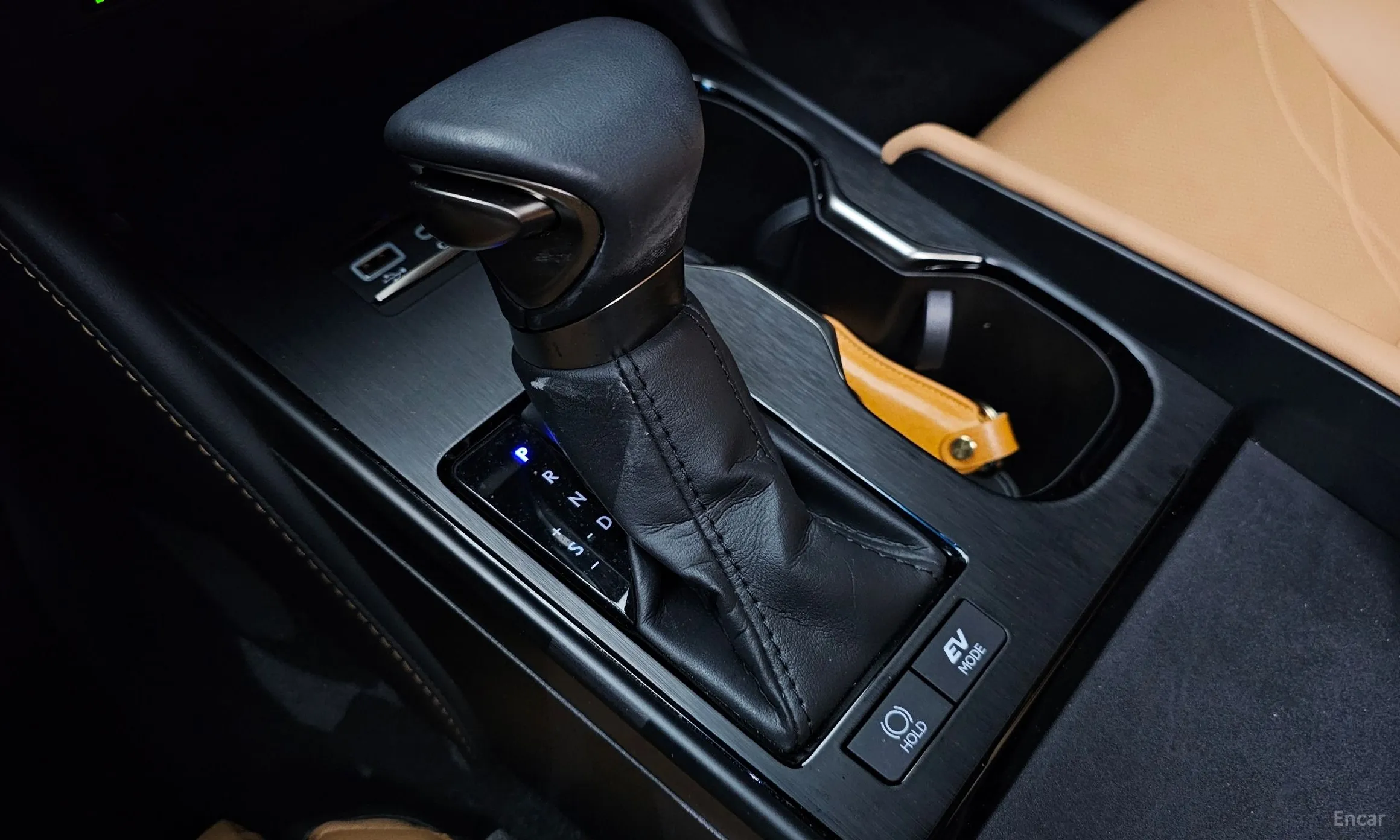Lexus ES300h 7th Generation превью 9