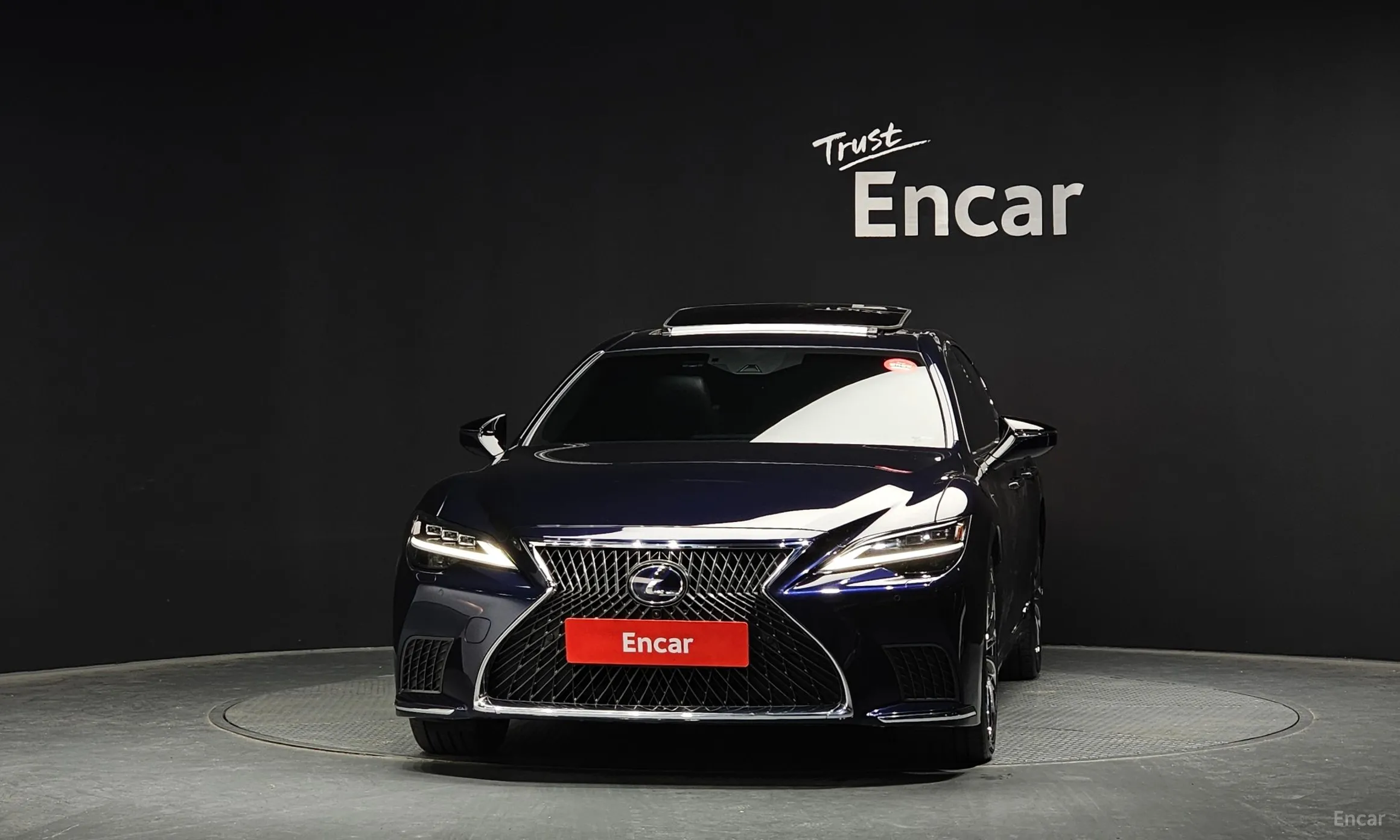 Lexus LS500h Gen 5 превью 3