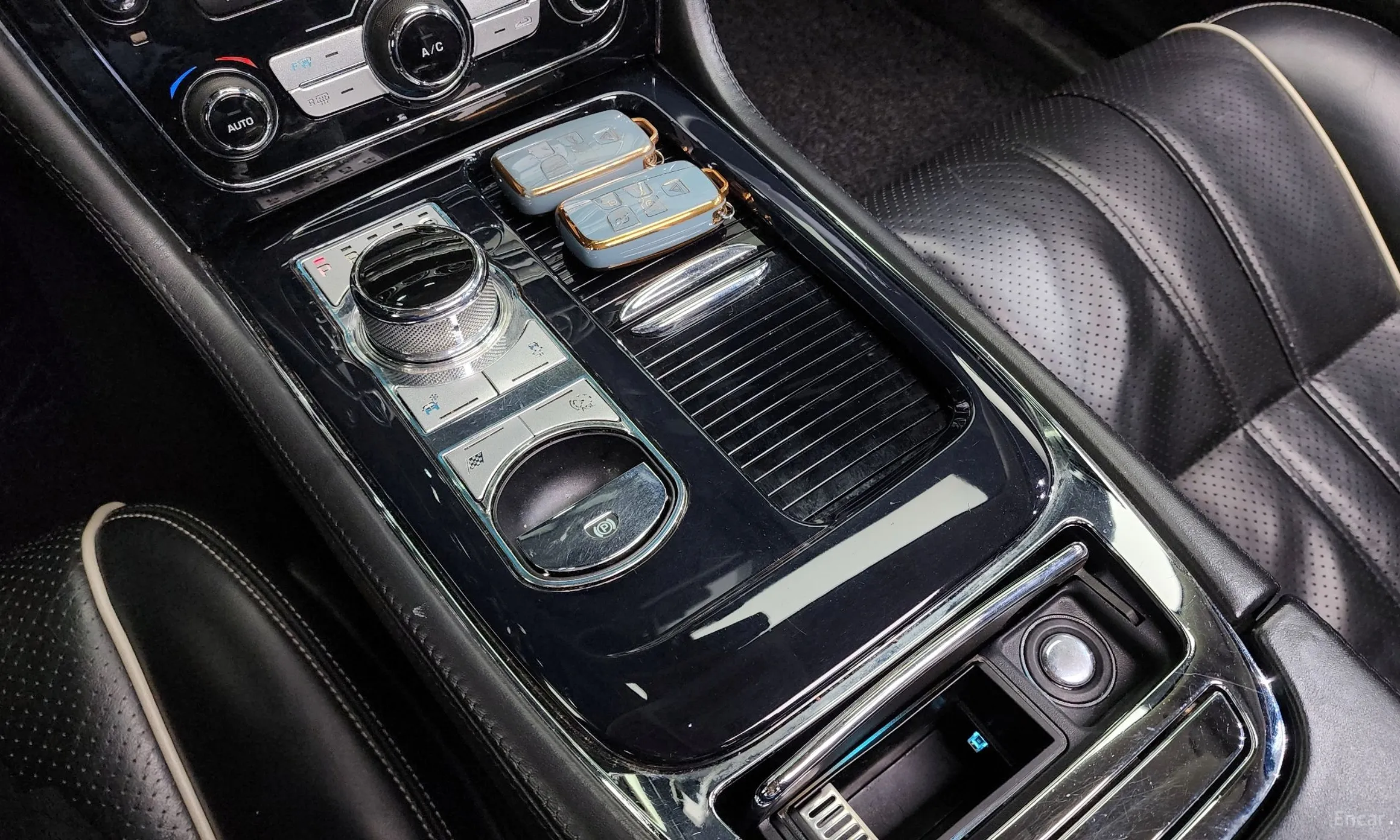 Jaguar All New XJ превью 9
