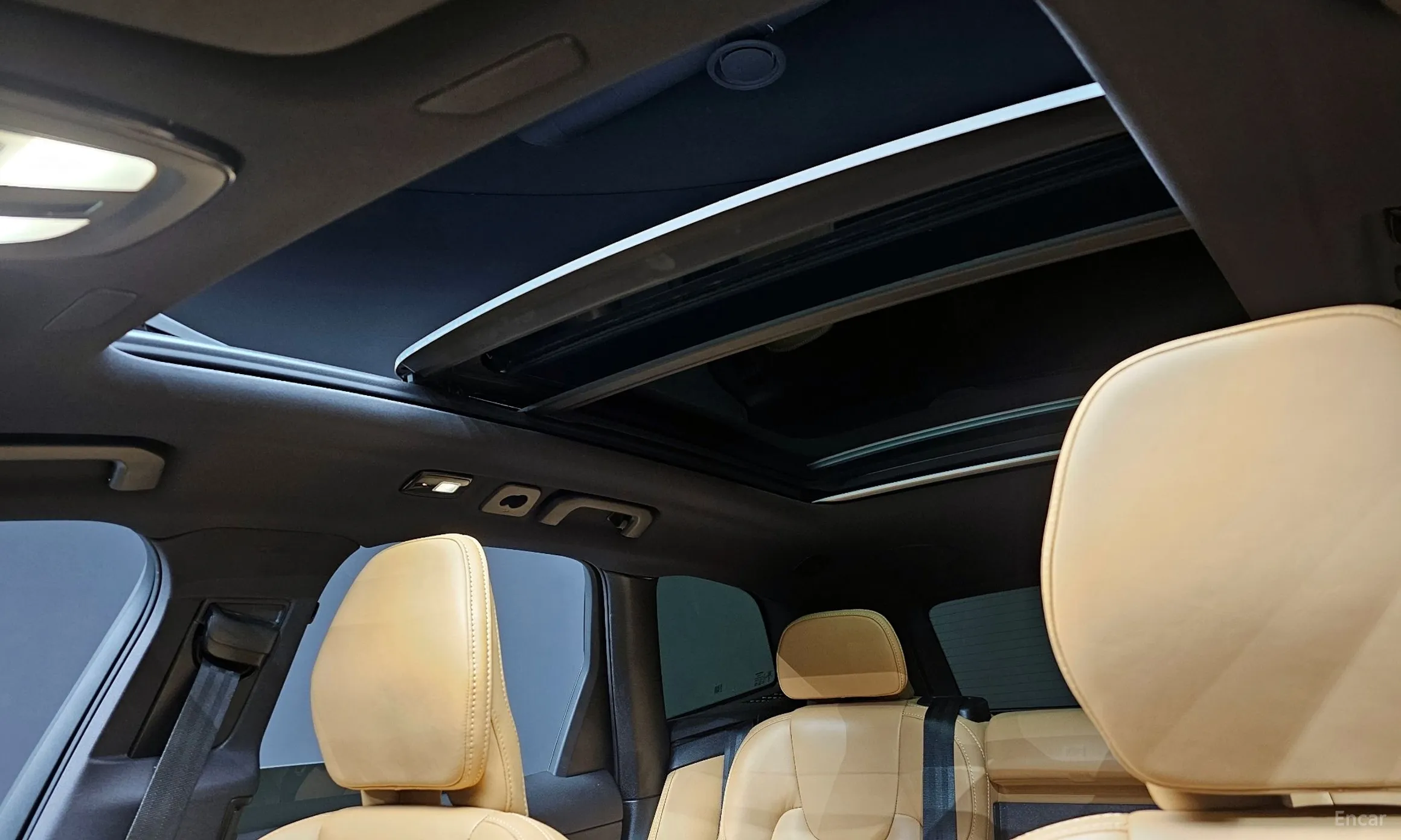 Volvo XC60 Gen 2 превью 18