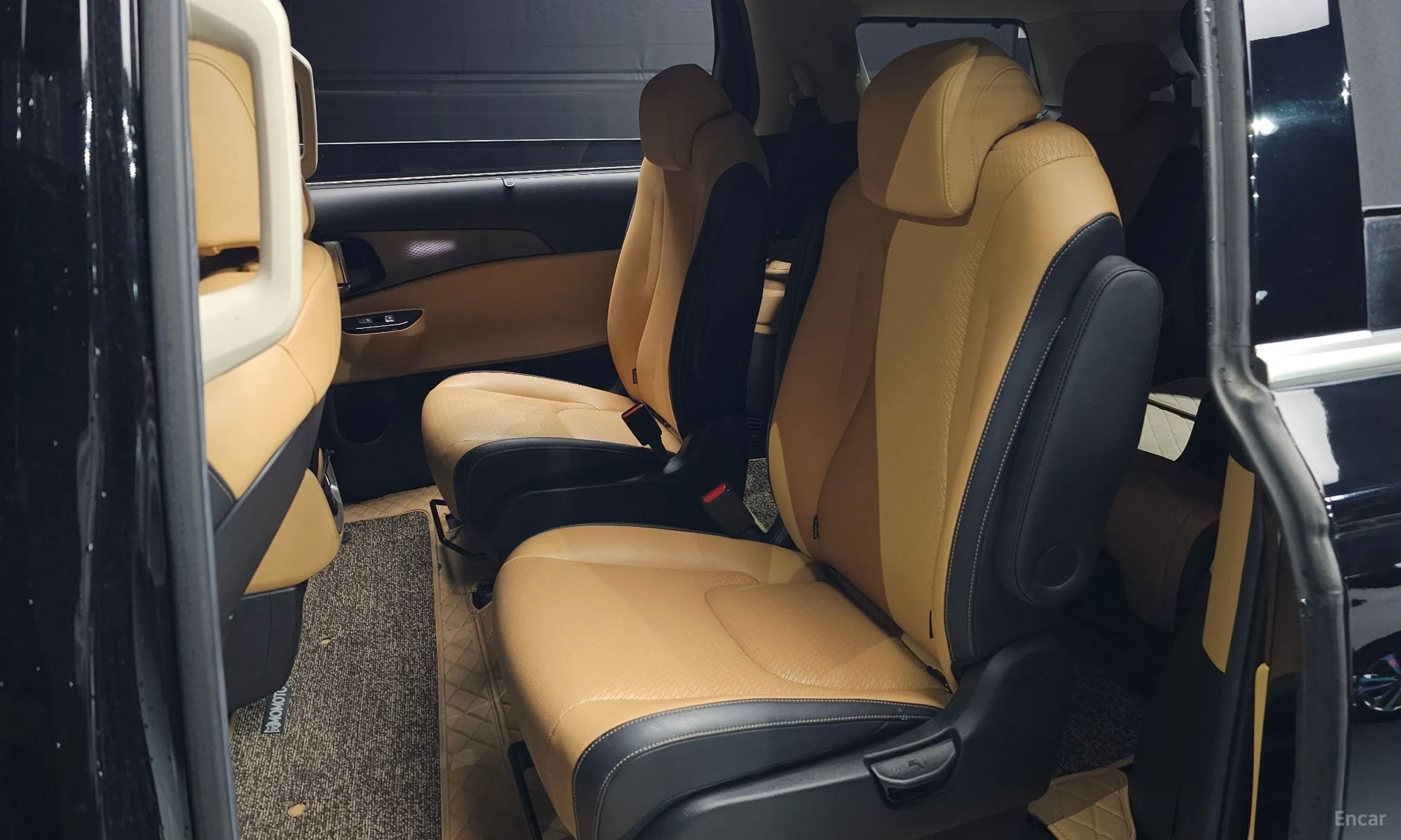 Kia Carnival Gen 4 превью 12