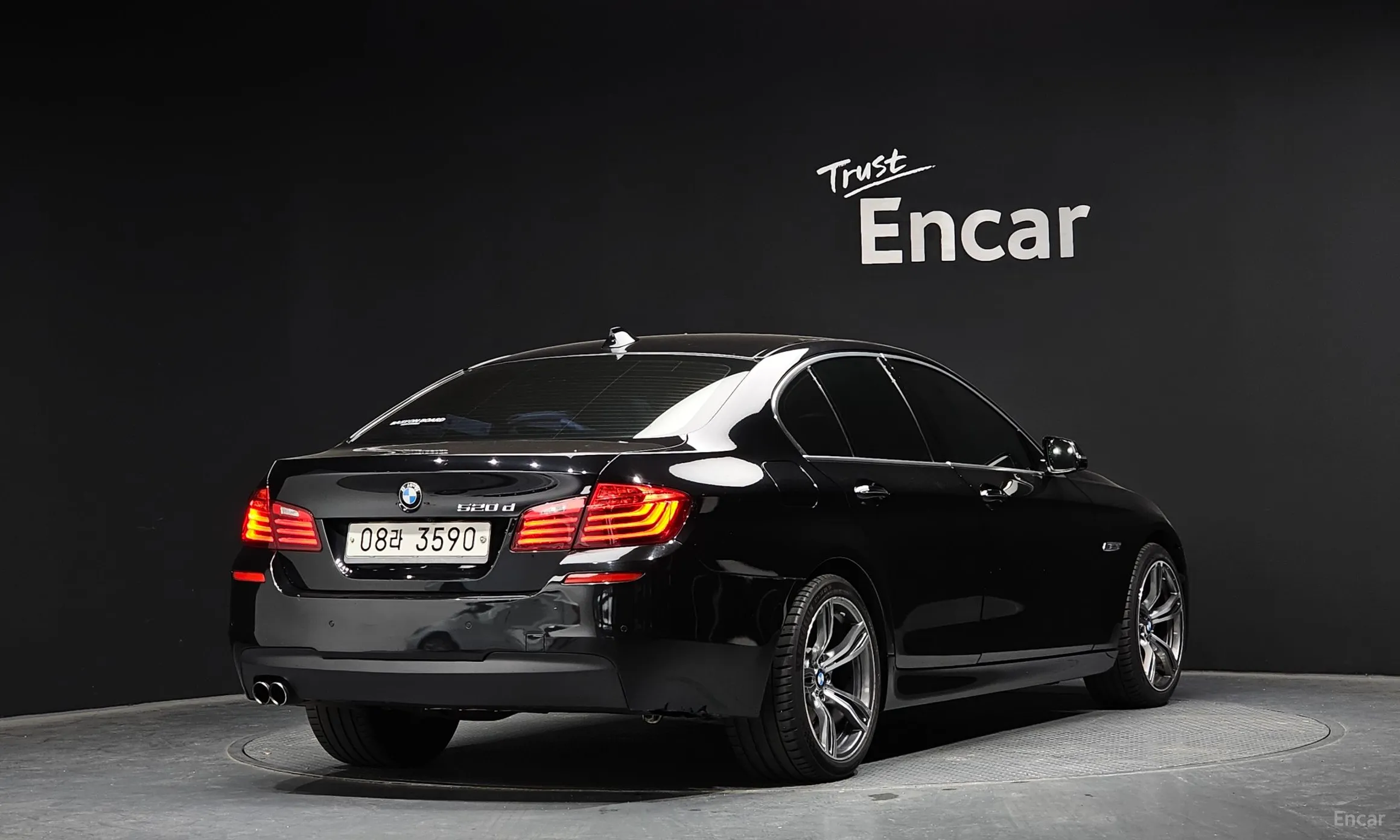 BMW 5 Series (F10) превью 2