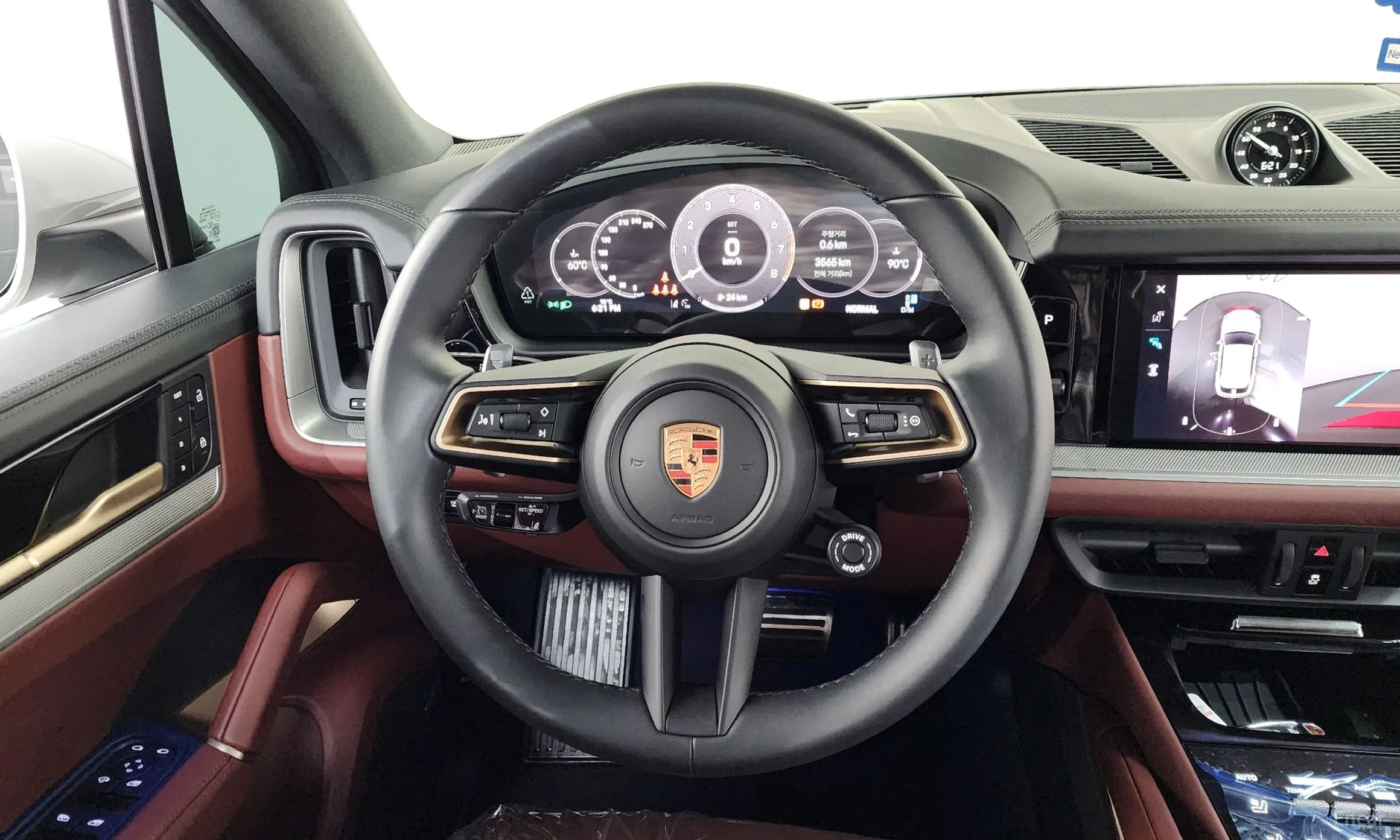 Porsche Cayenne (PO536) превью 13