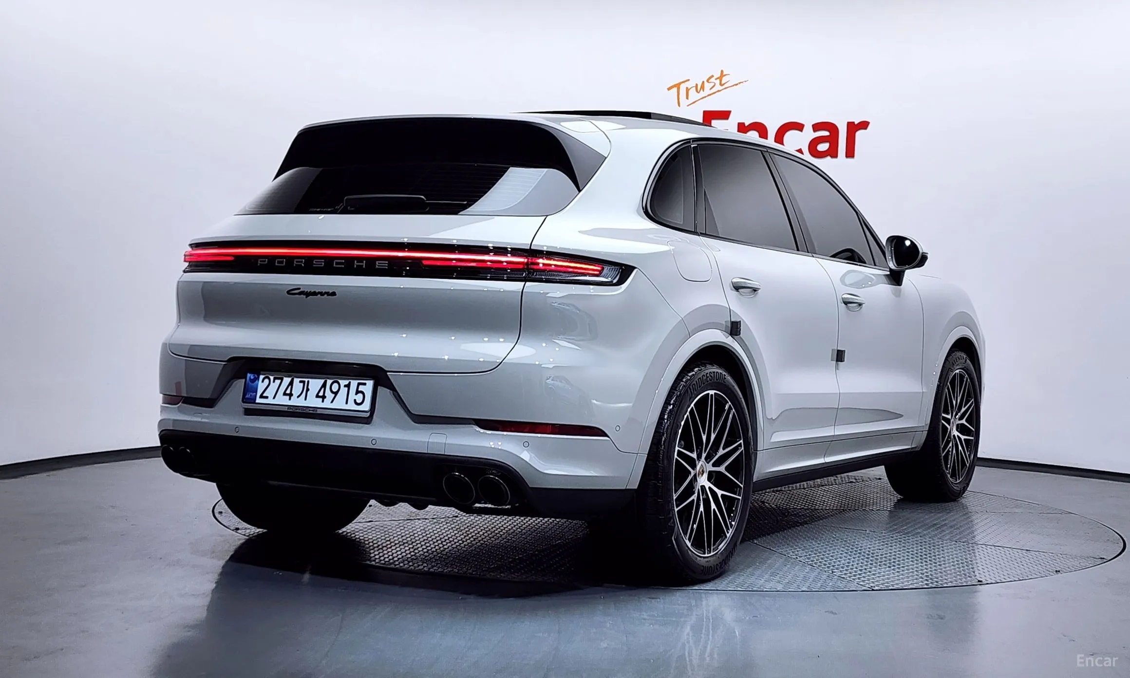 Porsche Cayenne (PO536) превью 2