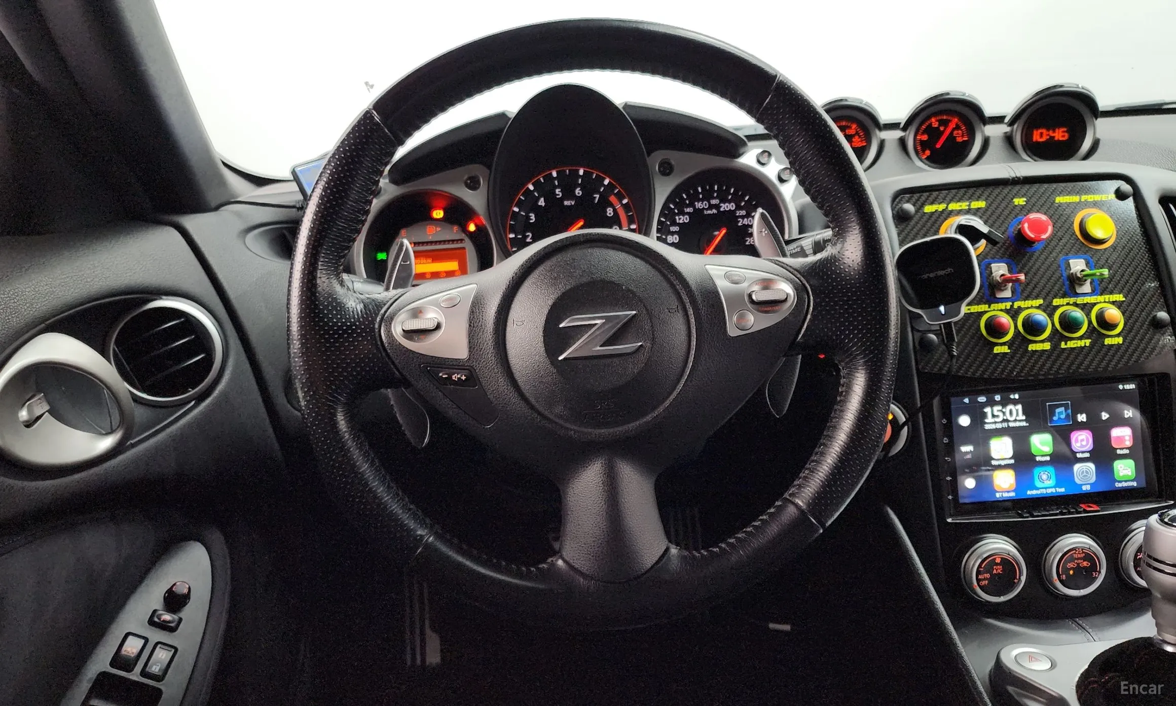 Nissan 370Z превью 12