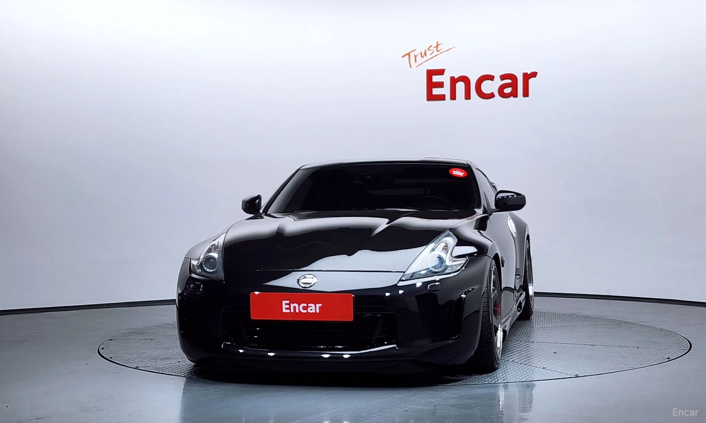 Nissan 370Z превью 3