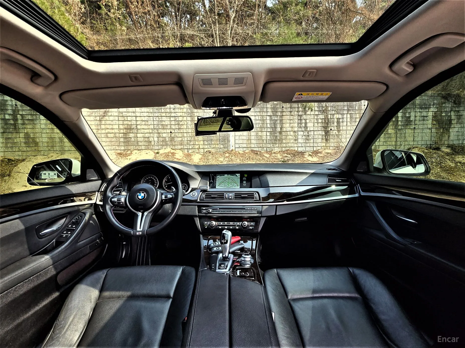 BMW 5 Series (F10) превью 7