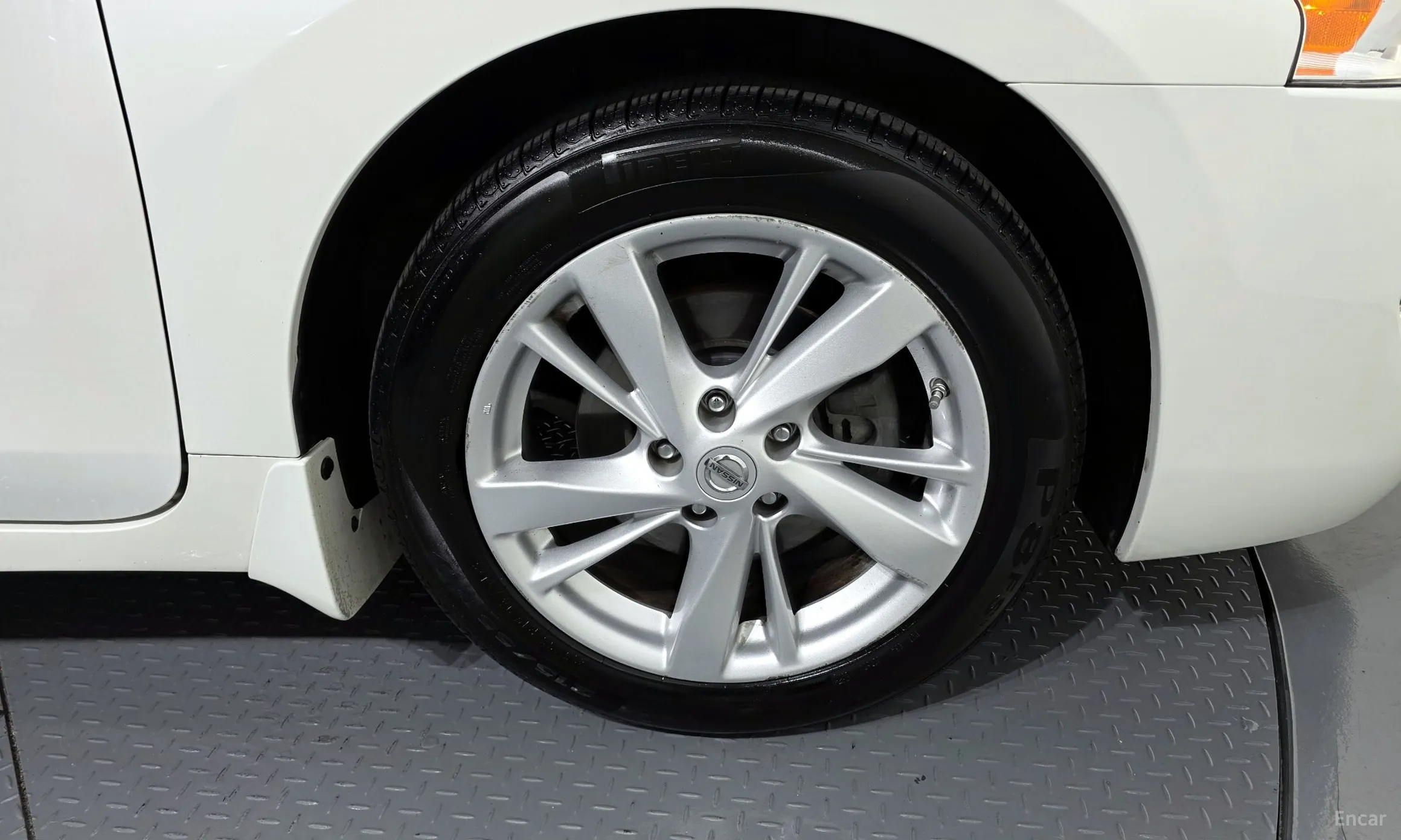 Nissan Altima превью 5
