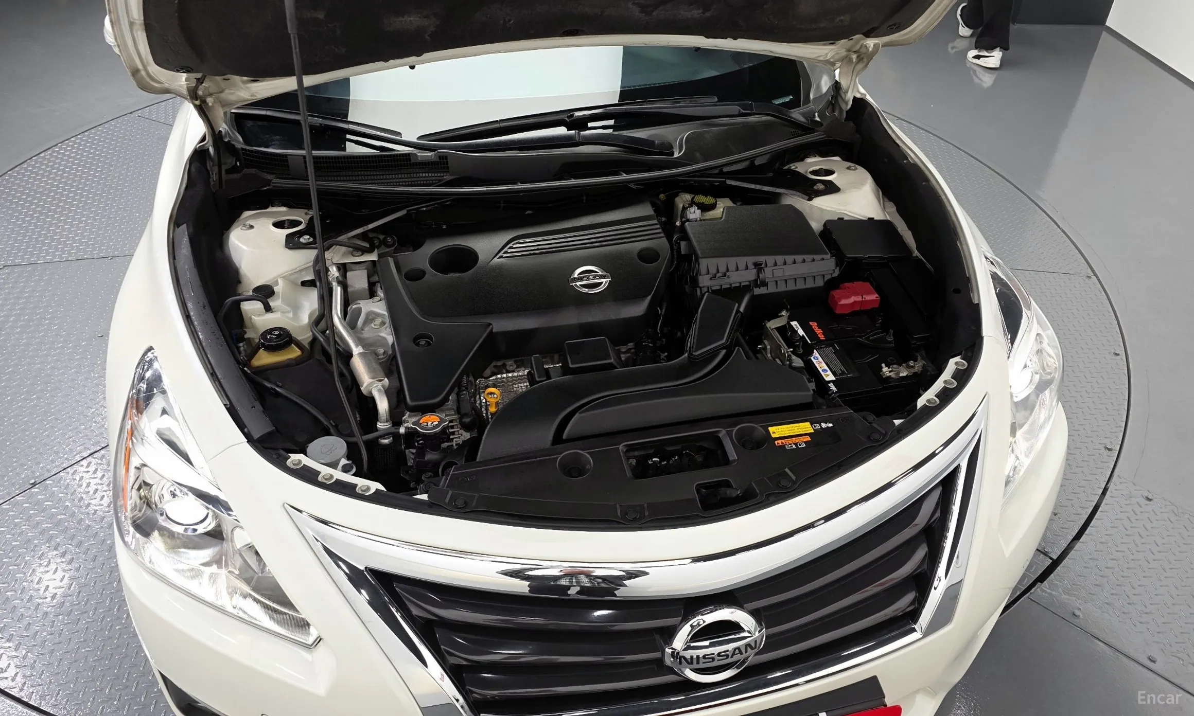 Nissan Altima превью 6
