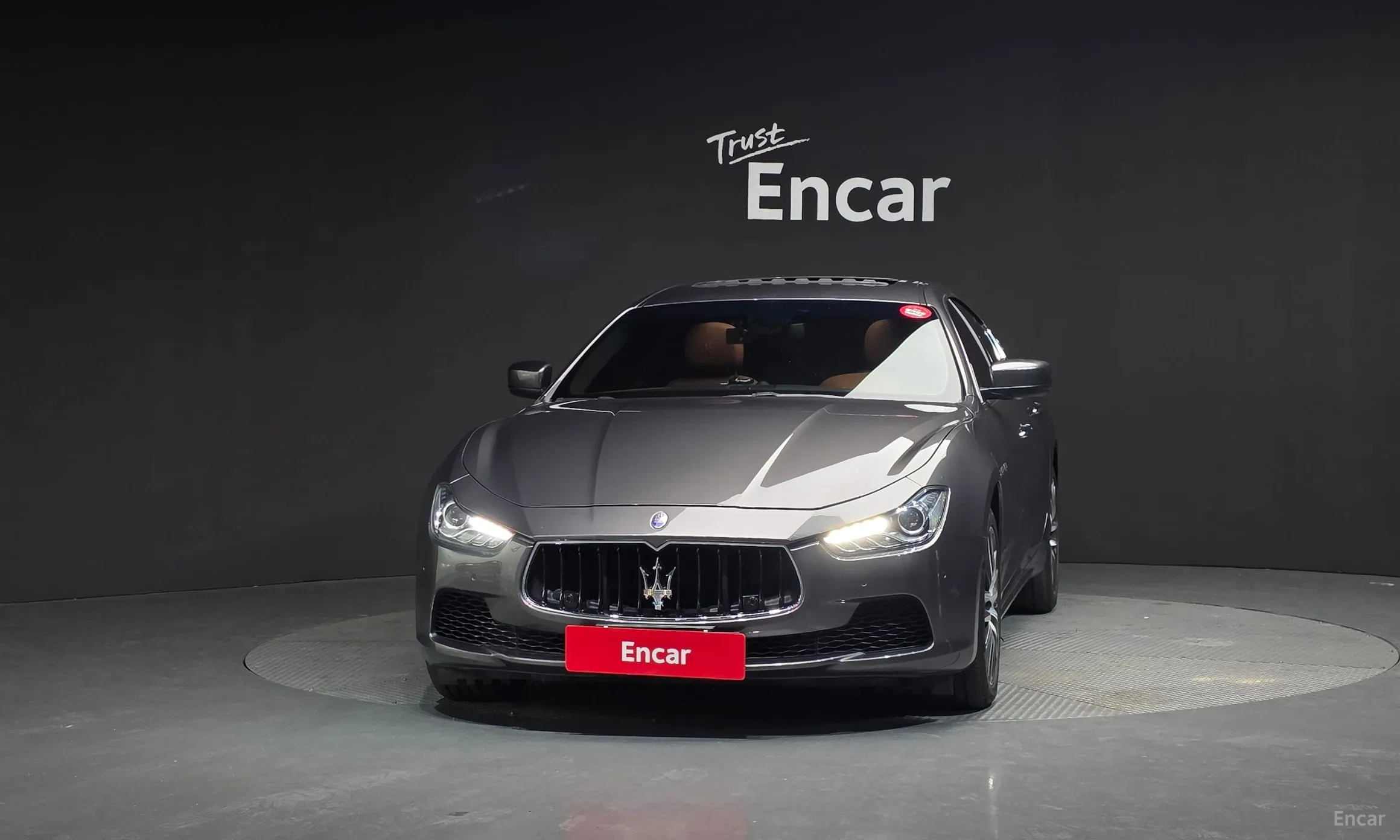 Maserati Ghibli превью 3