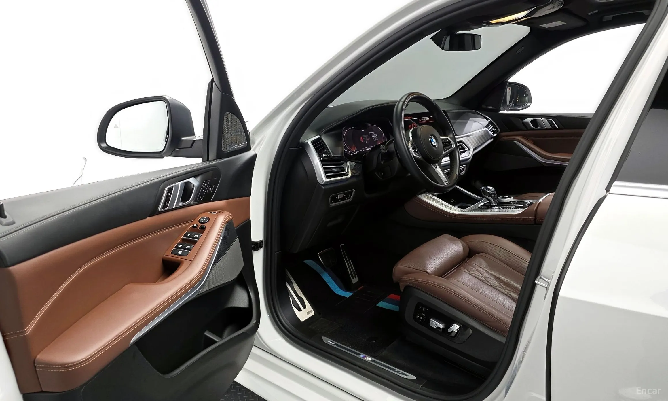 BMW X5 (G05) превью 10