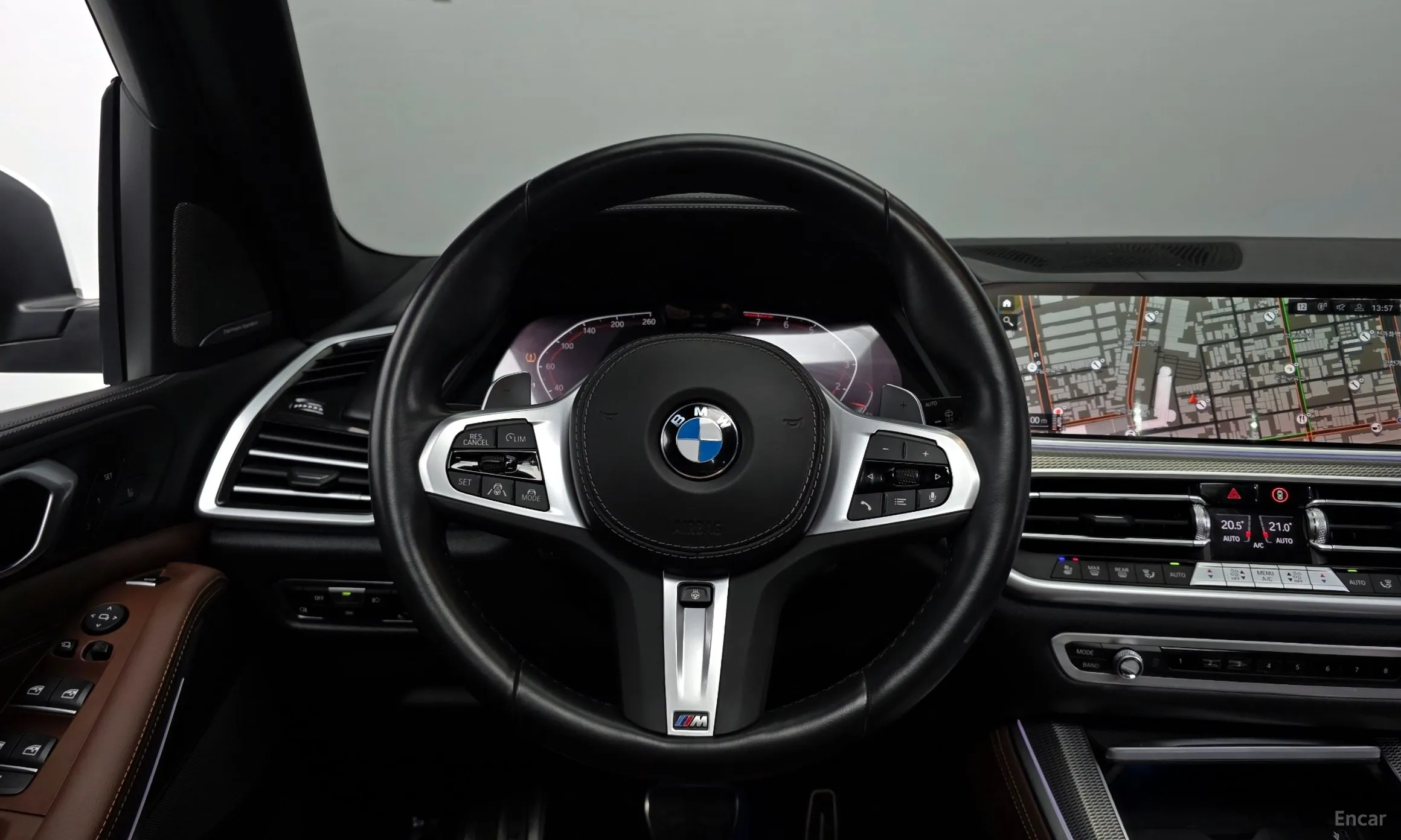 BMW X5 (G05) превью 13