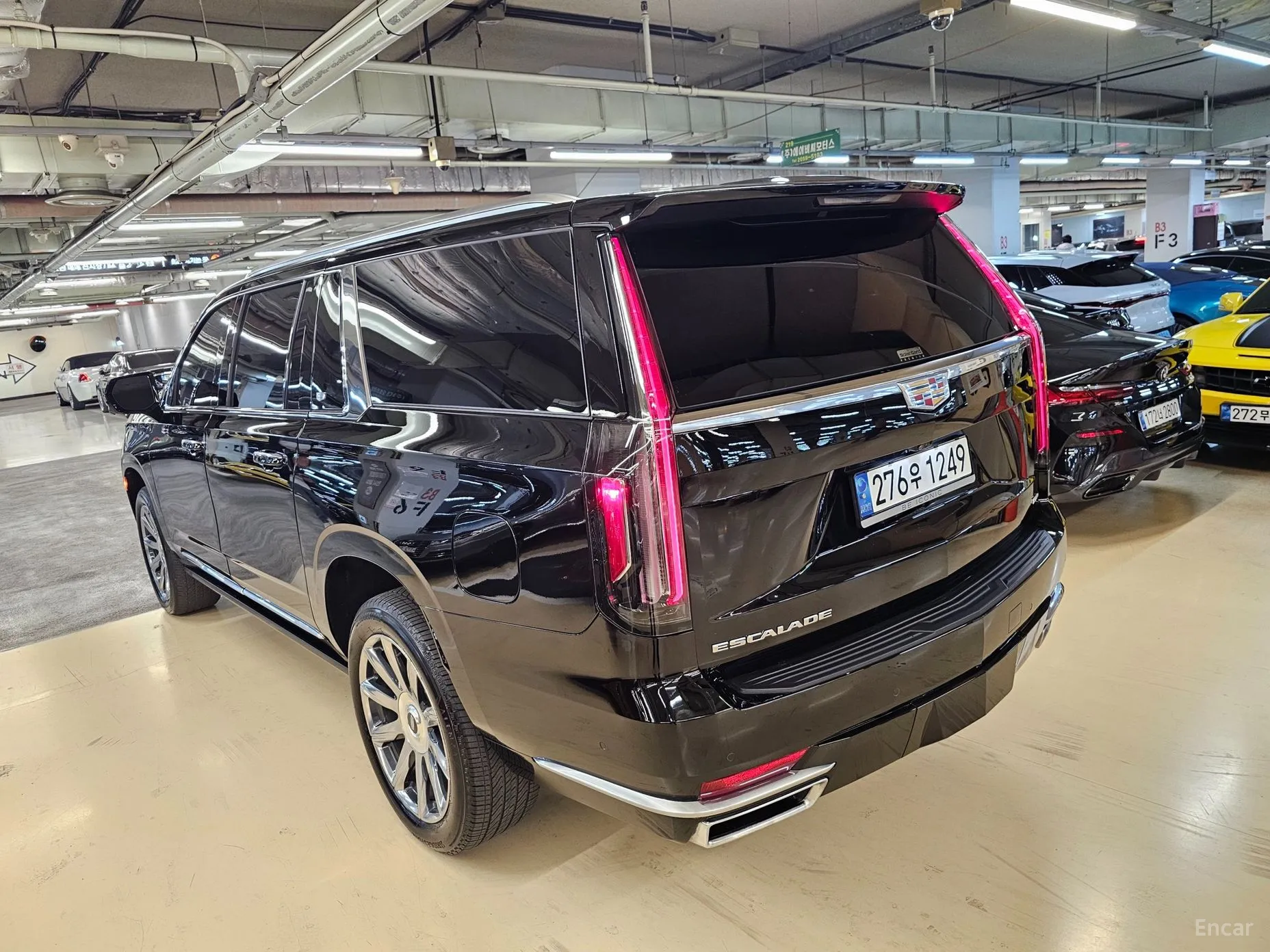 Cadillac Escalade 5th Generation превью 3