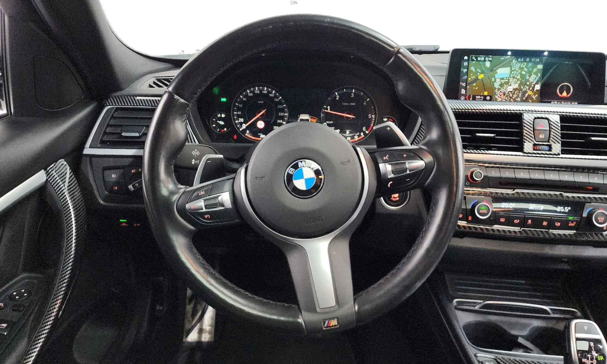 BMW 3 Series (F30) превью 13