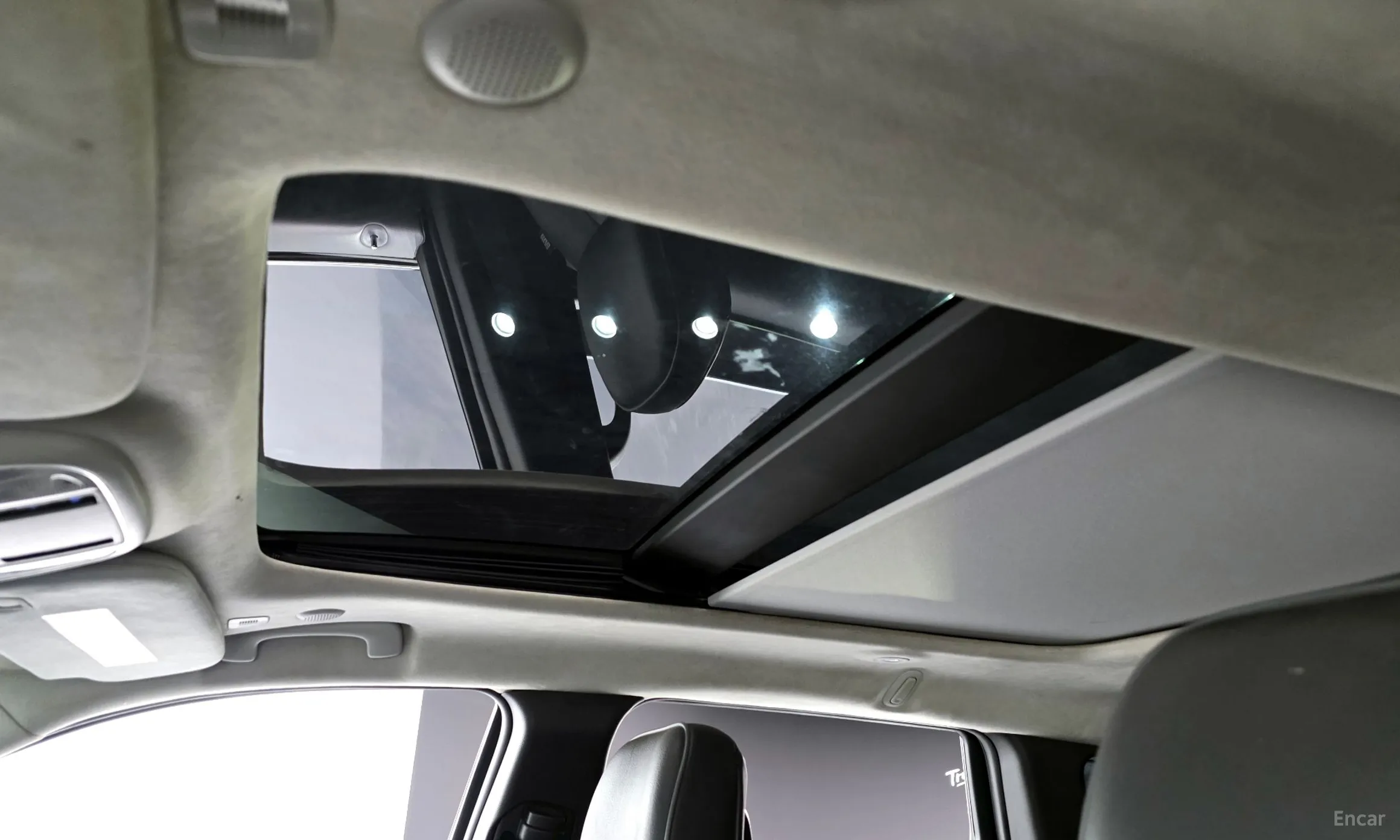 Jeep Grand Cherokee превью 18