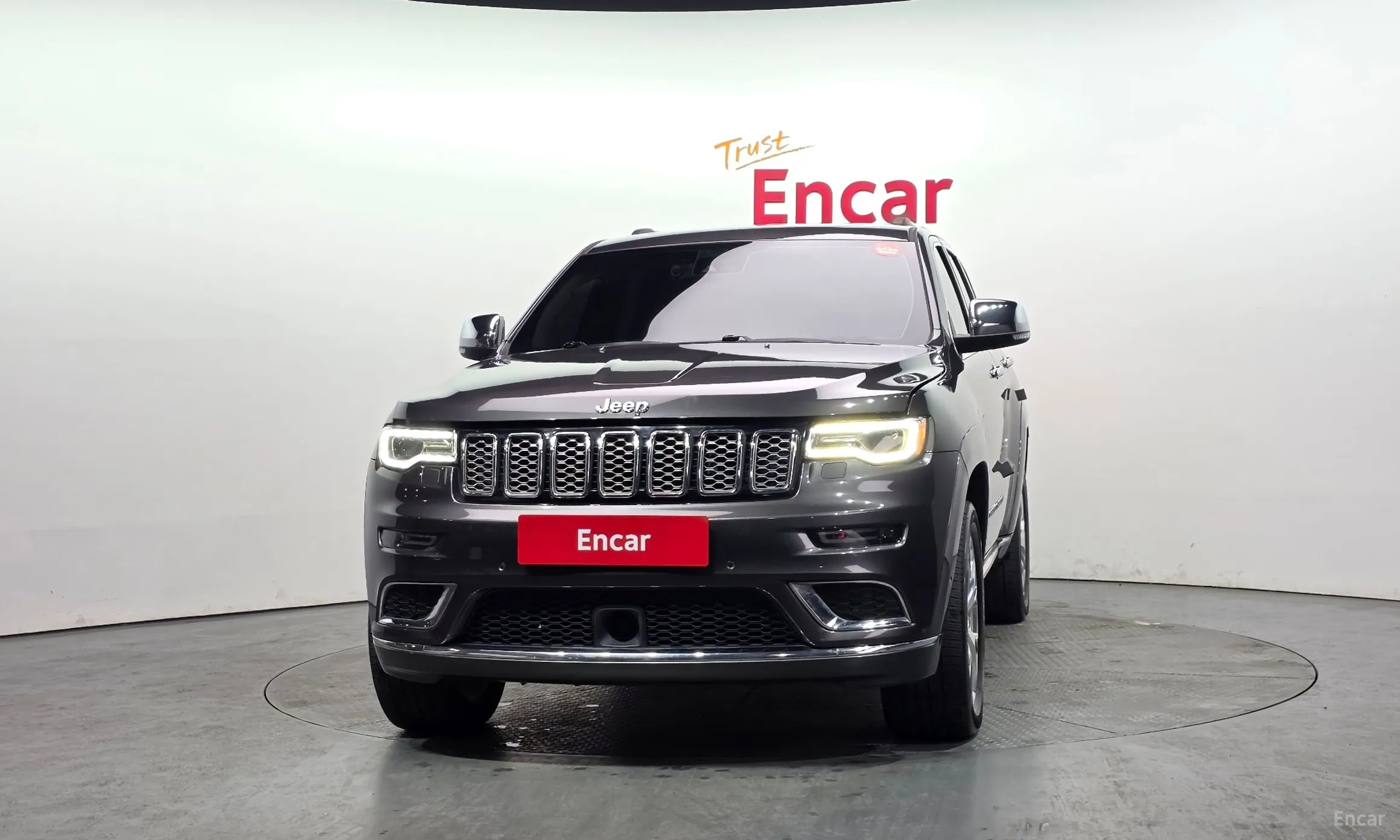 Jeep Grand Cherokee превью 3