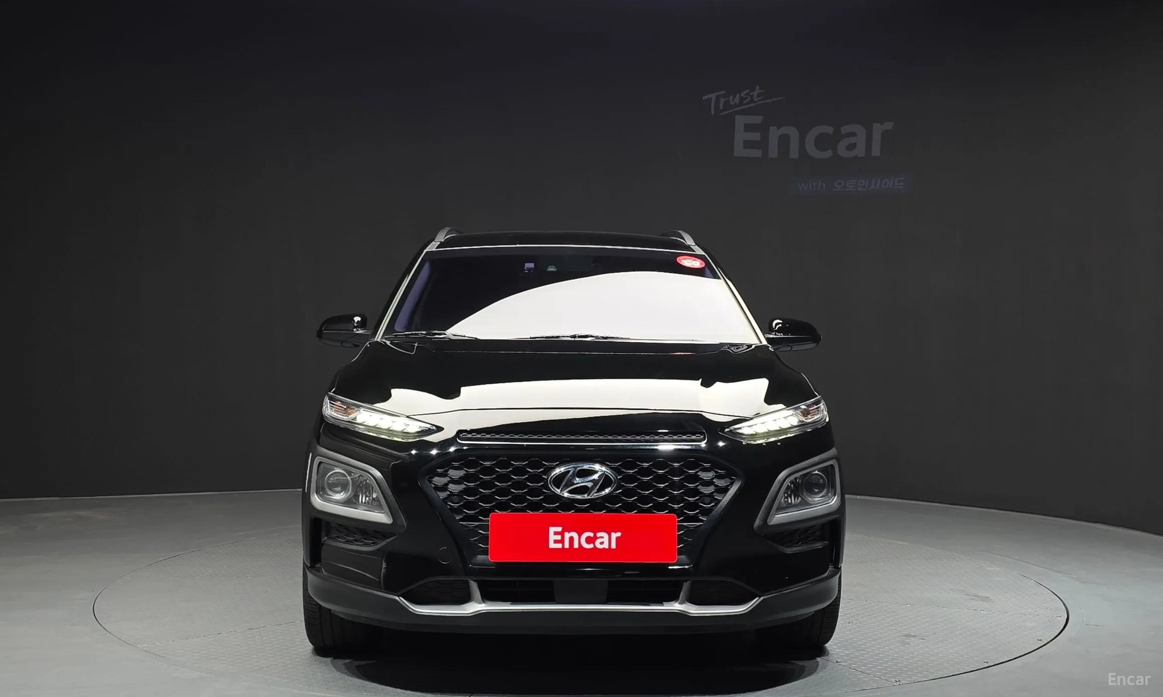 Hyundai Kona превью 3