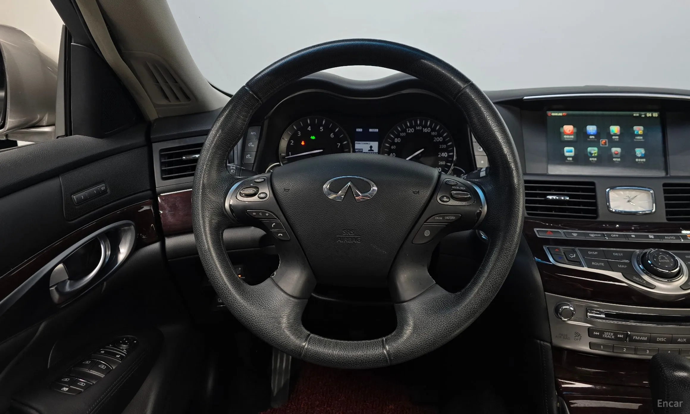 Infiniti M37 превью 13