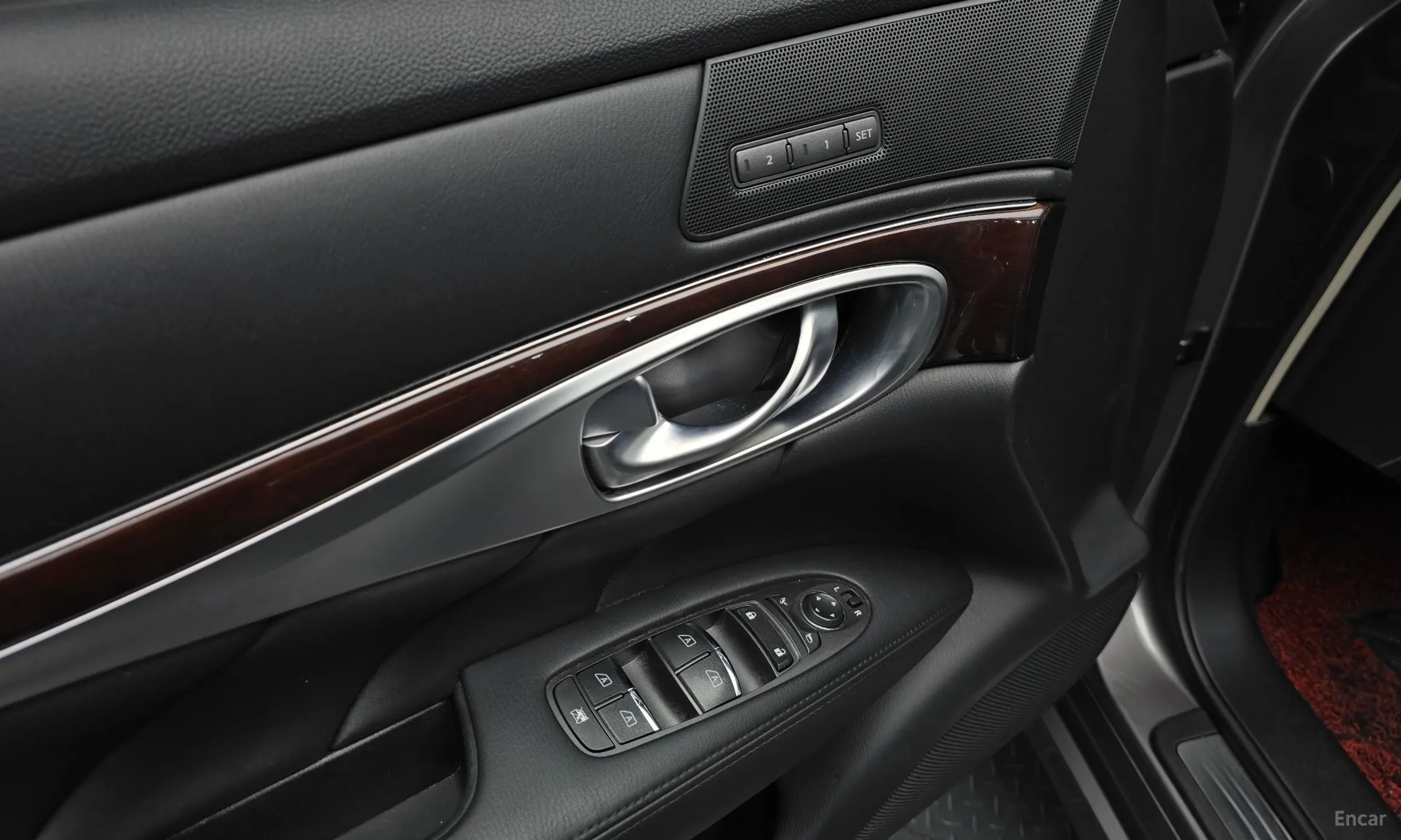 Infiniti M37 превью 17