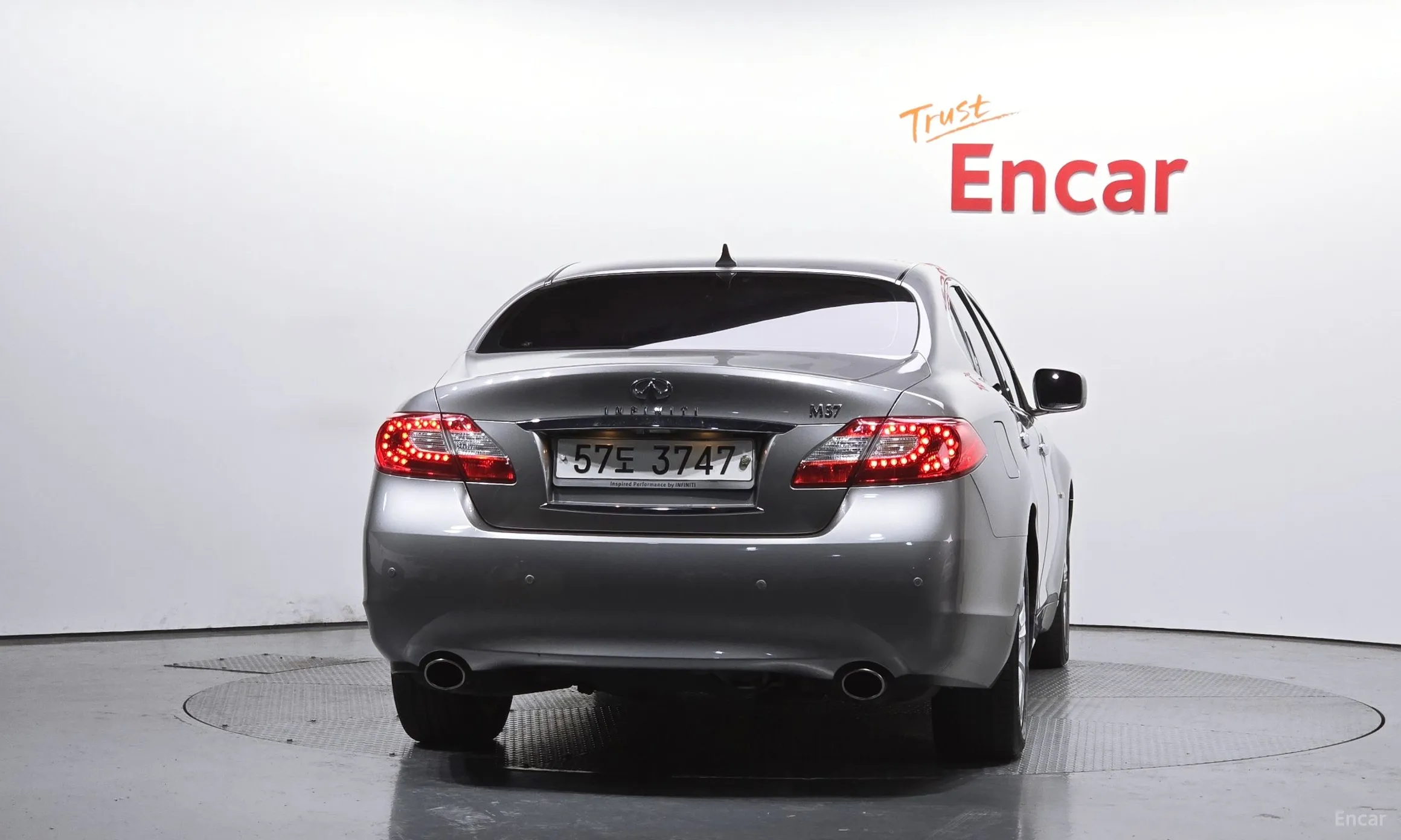 Infiniti M37 превью 4