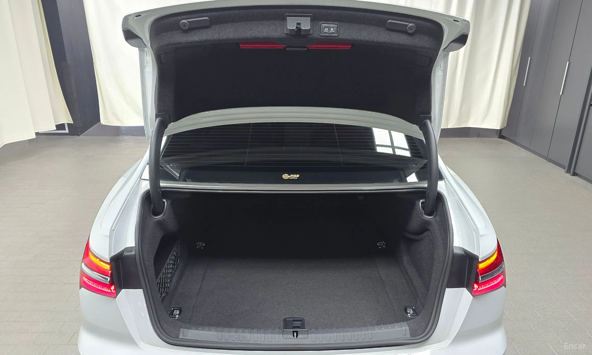 Audi A6 (C8) превью 20