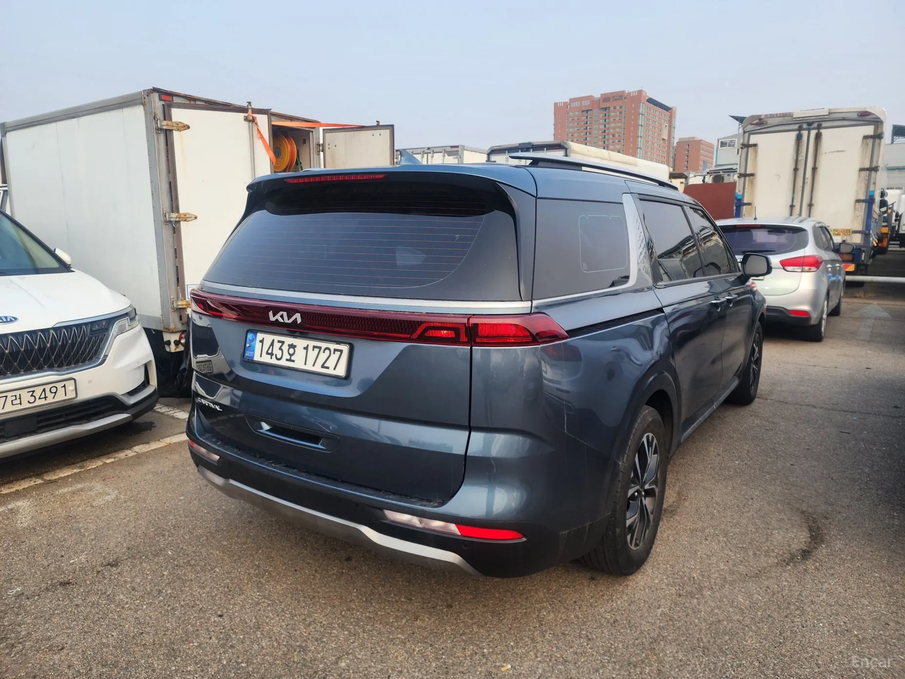 Kia Carnival Gen 4 превью 4