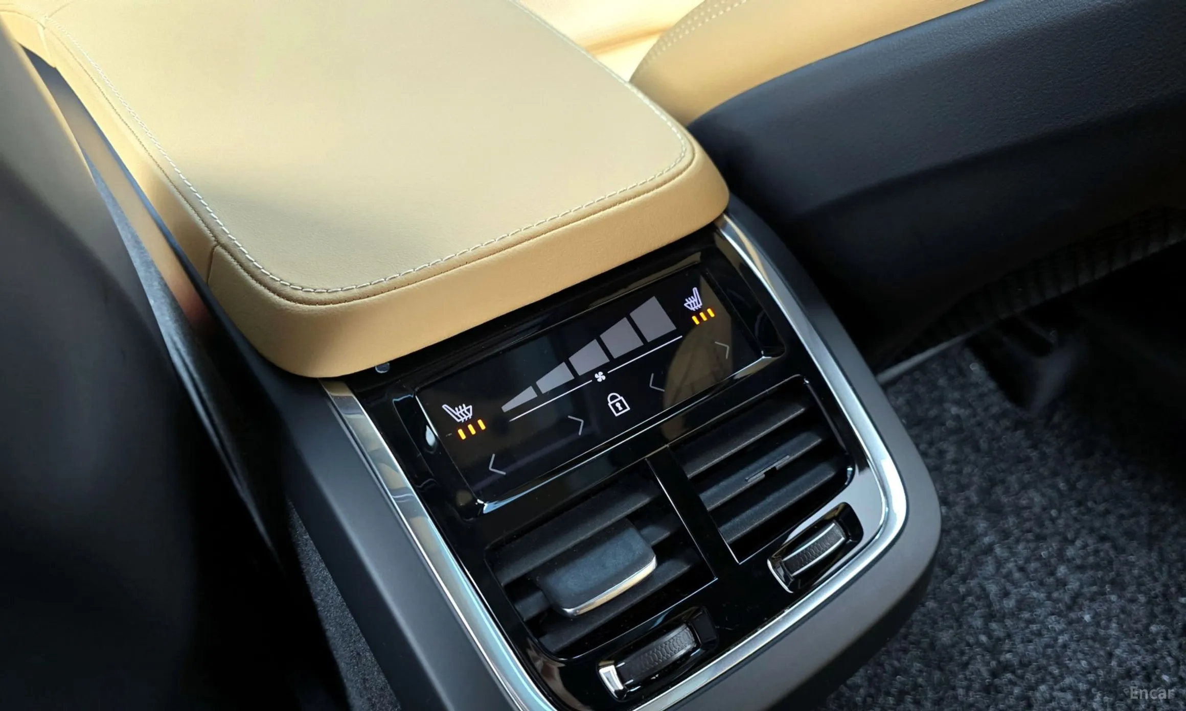 Volvo XC90 Gen 2 превью 18