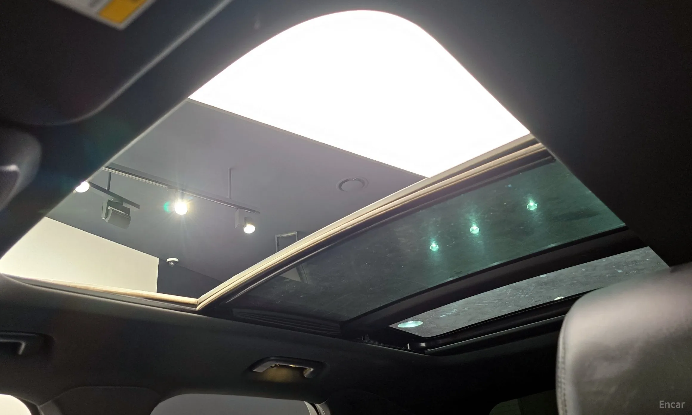 Lincoln MKC превью 19