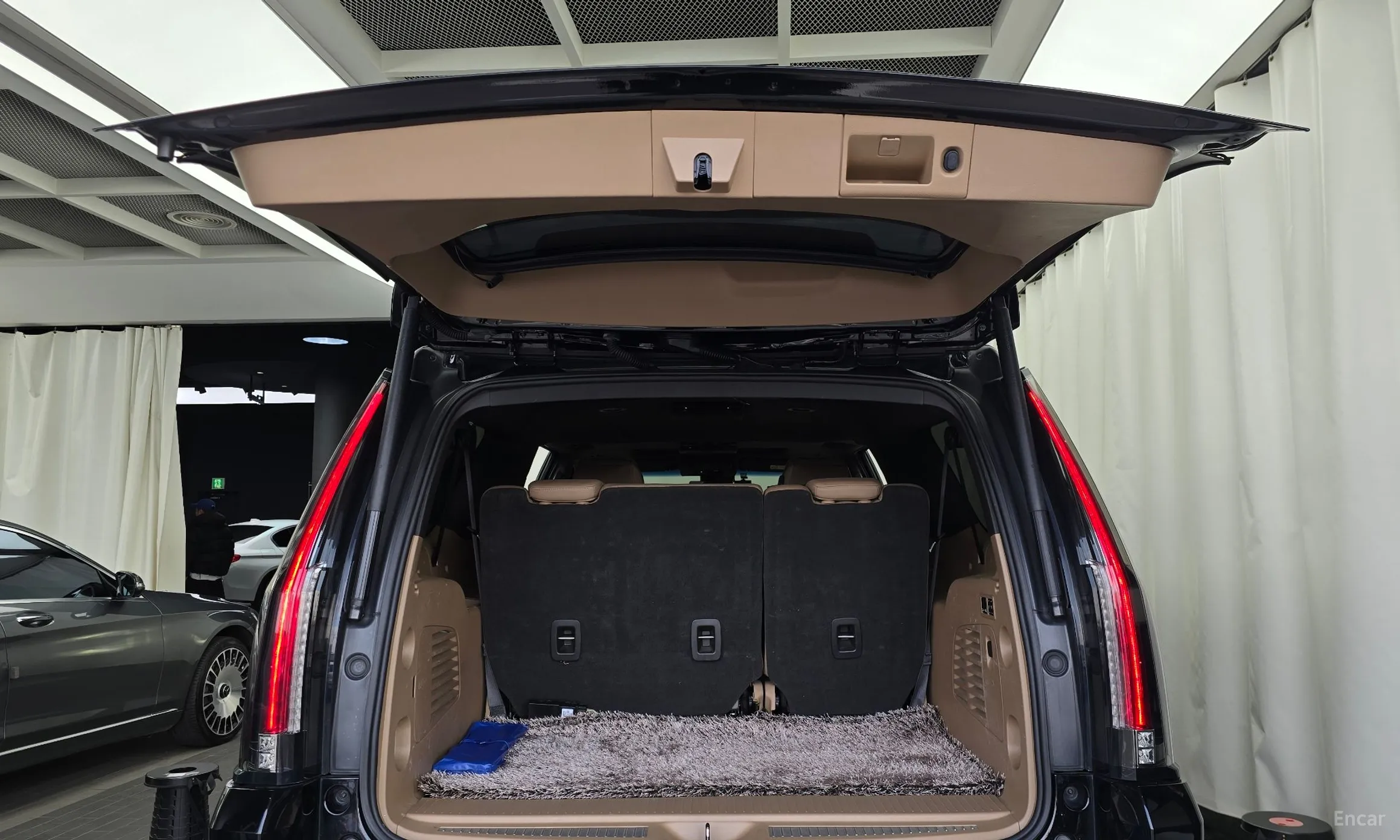Cadillac Escalade превью 20