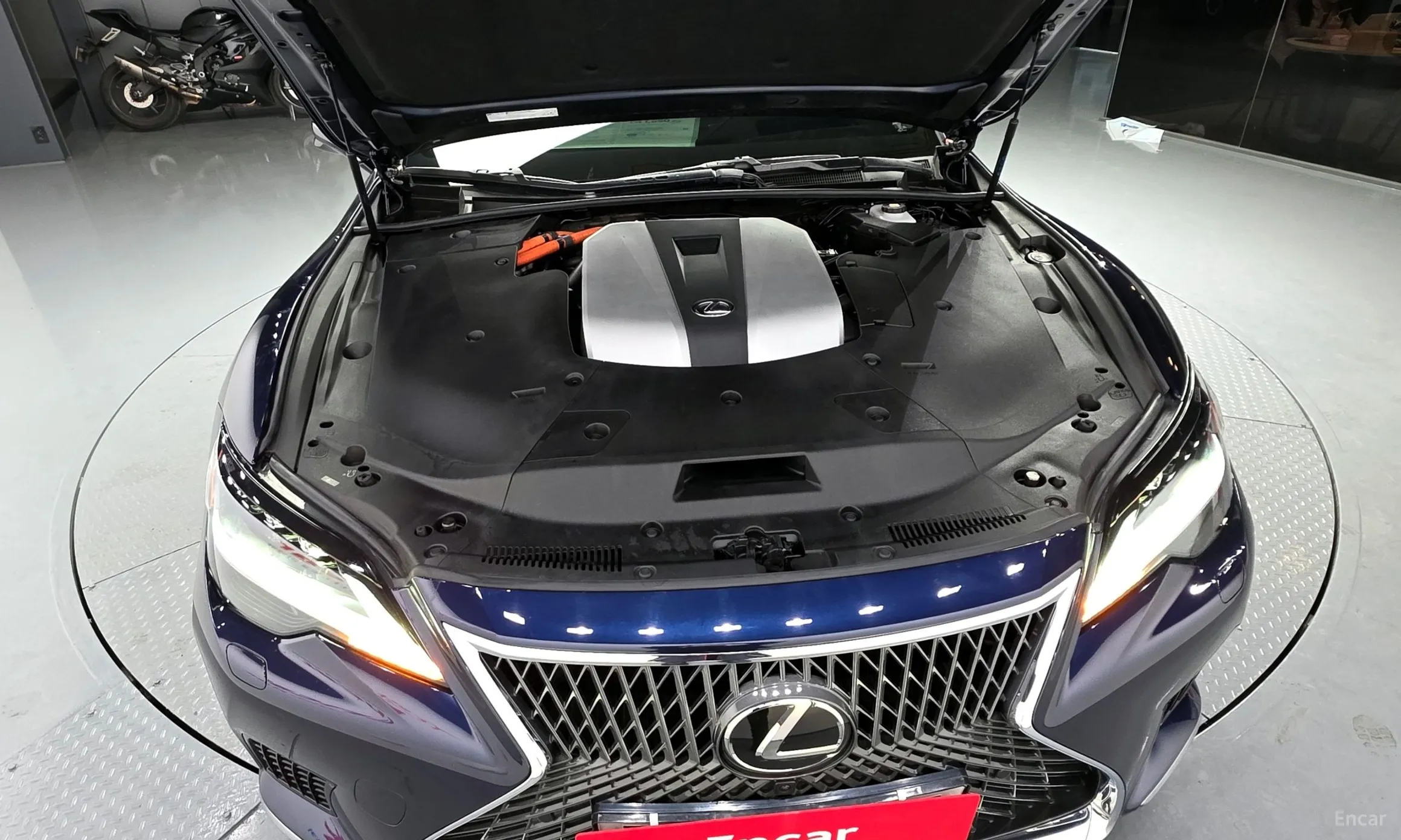 Lexus LS500h Gen 5 превью 6
