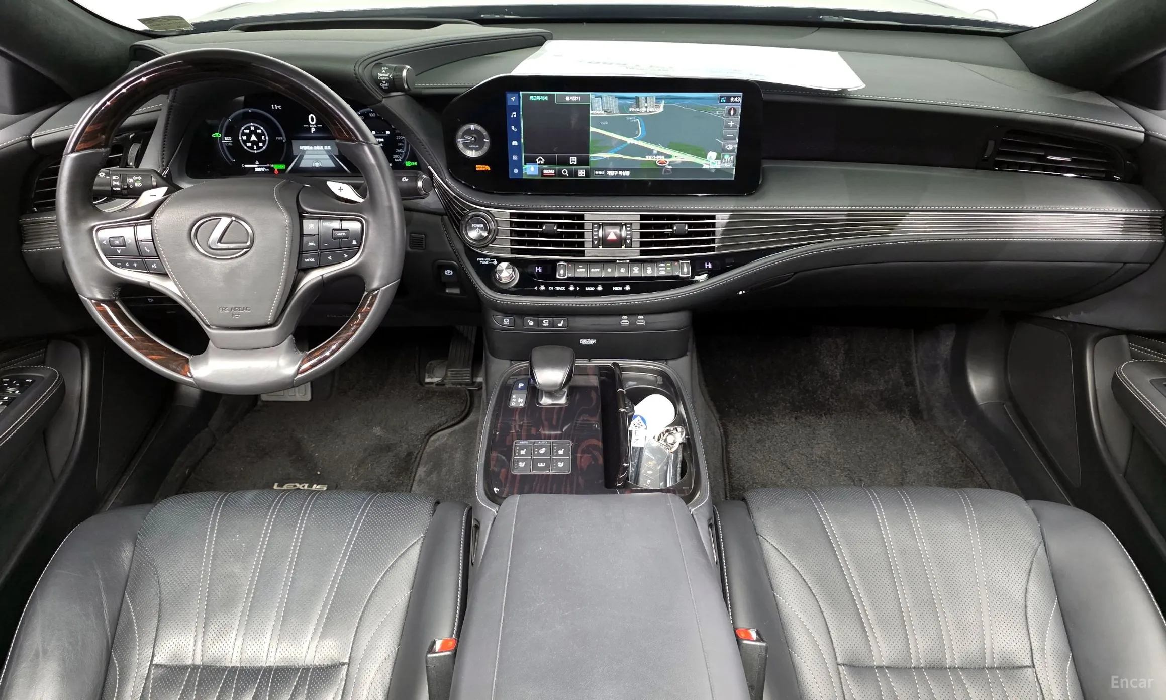 Lexus LS500h Gen 5 превью 7