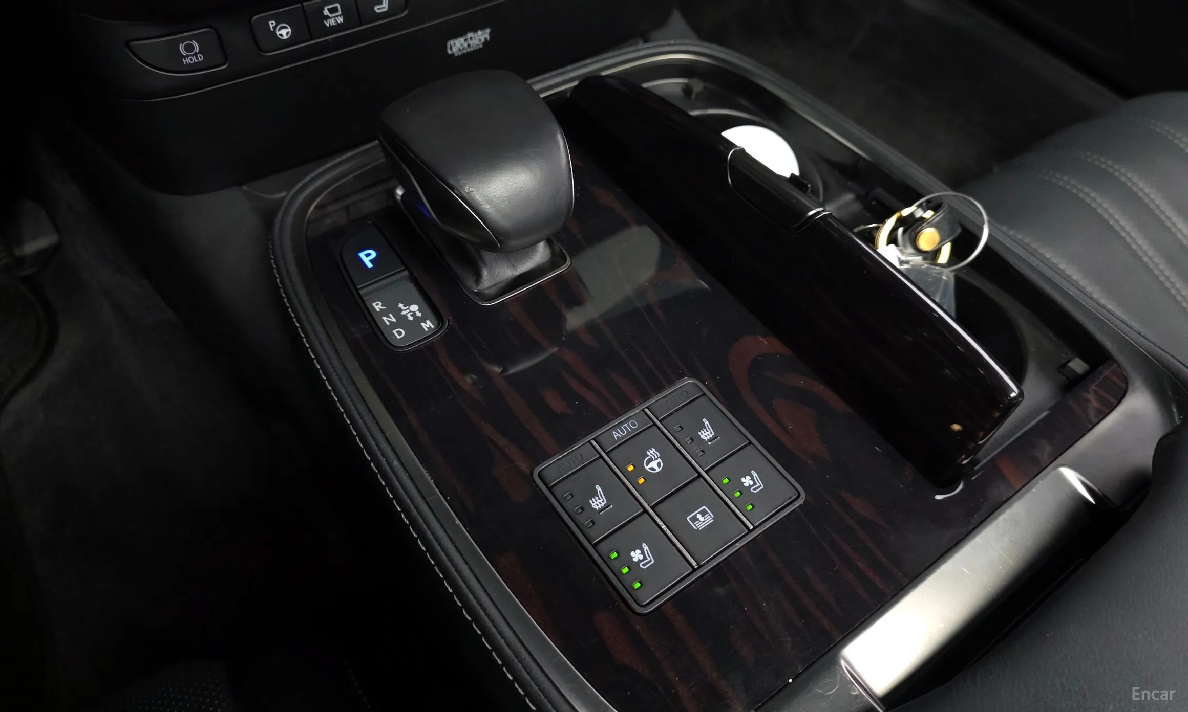 Lexus LS500h Gen 5 превью 9