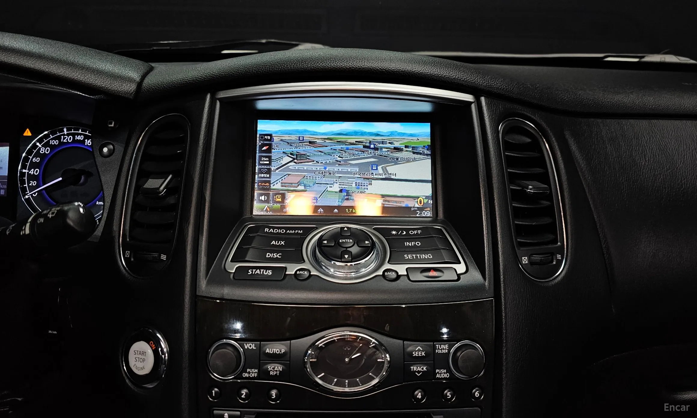 Infiniti QX50 превью 14
