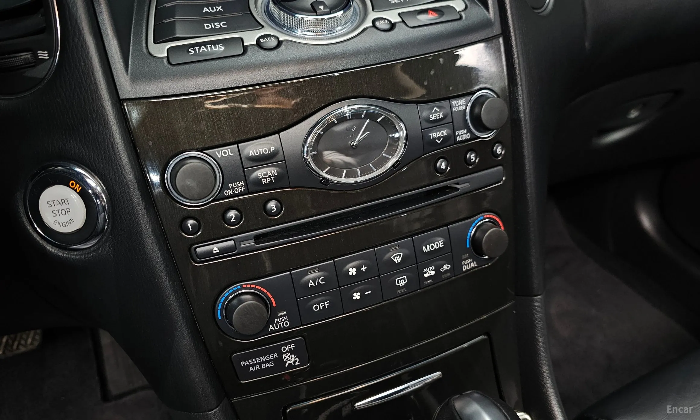 Infiniti QX50 превью 19