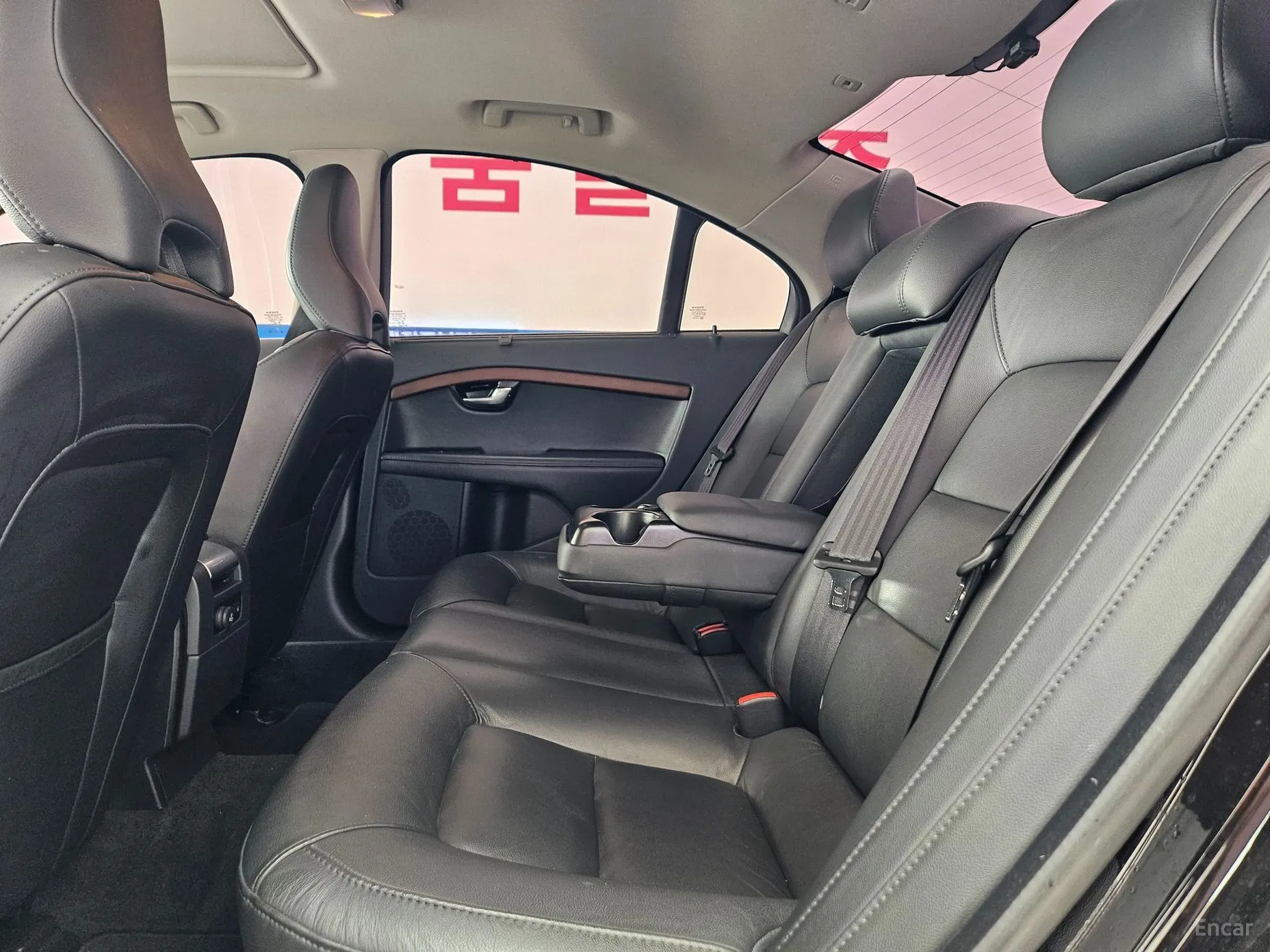 Volvo S80 превью 12
