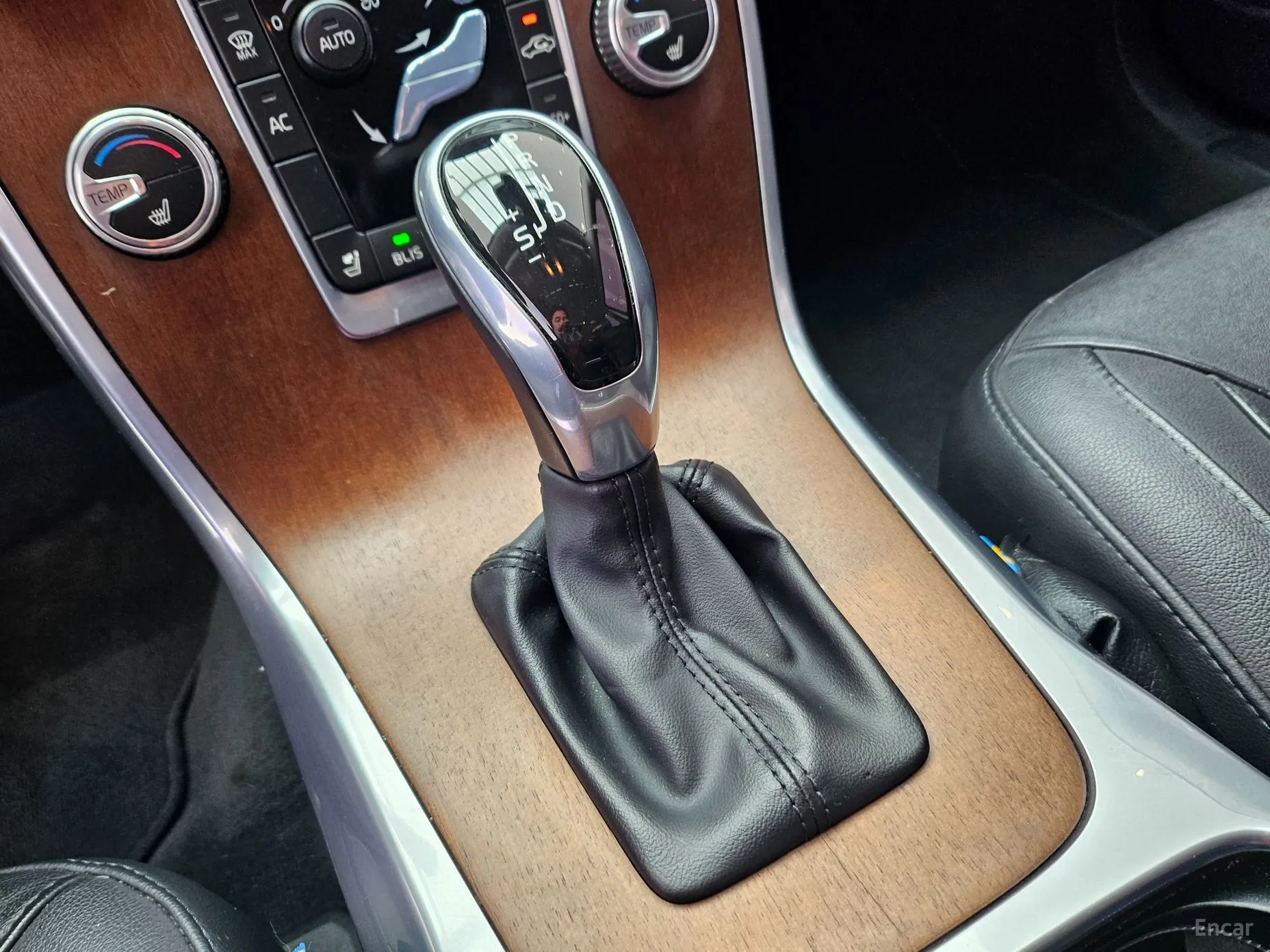 Volvo S80 превью 14